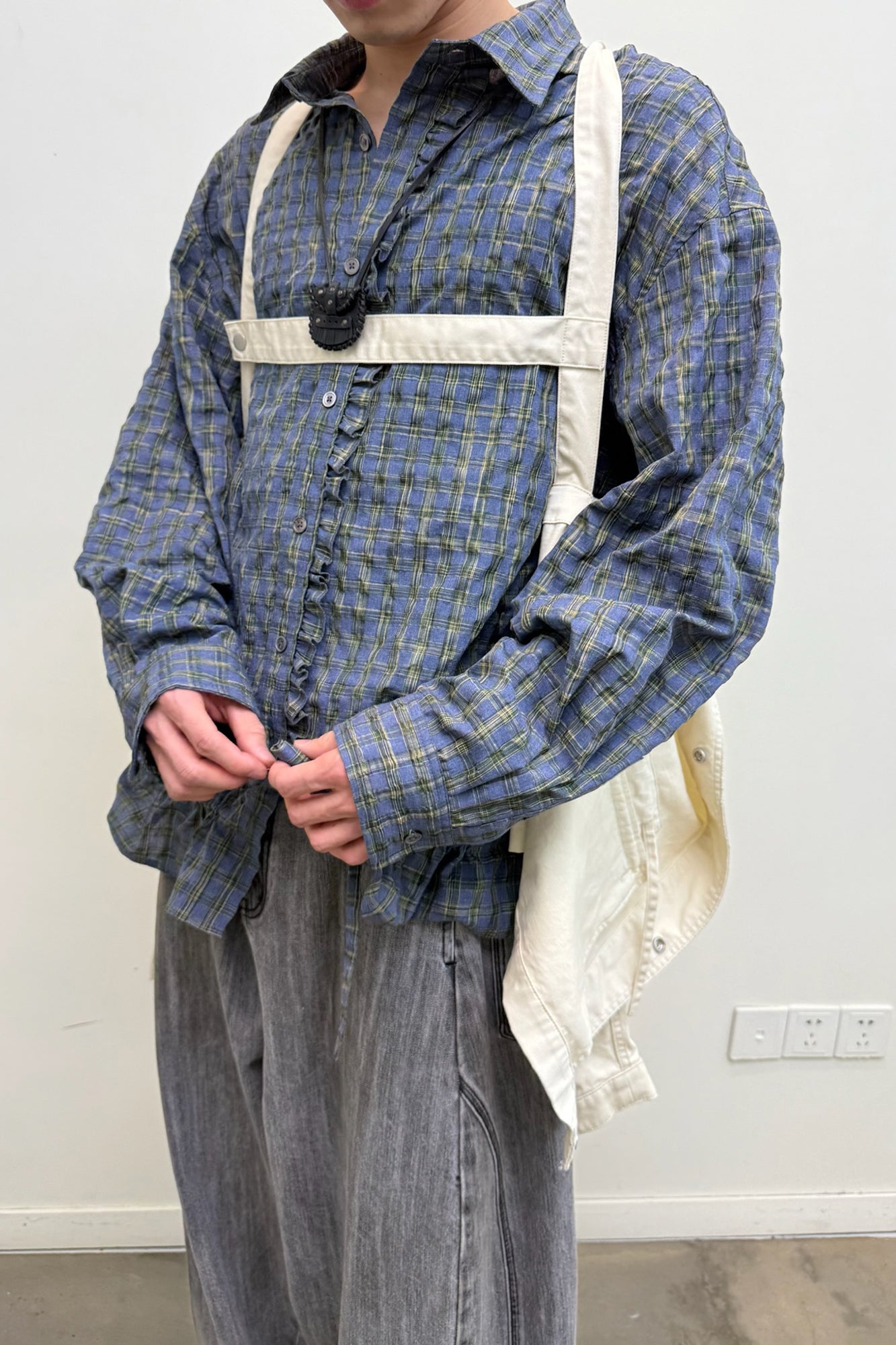 NEVERSEEZ Ruffle-Placket Seersucker Plaid Drawstring Shirt