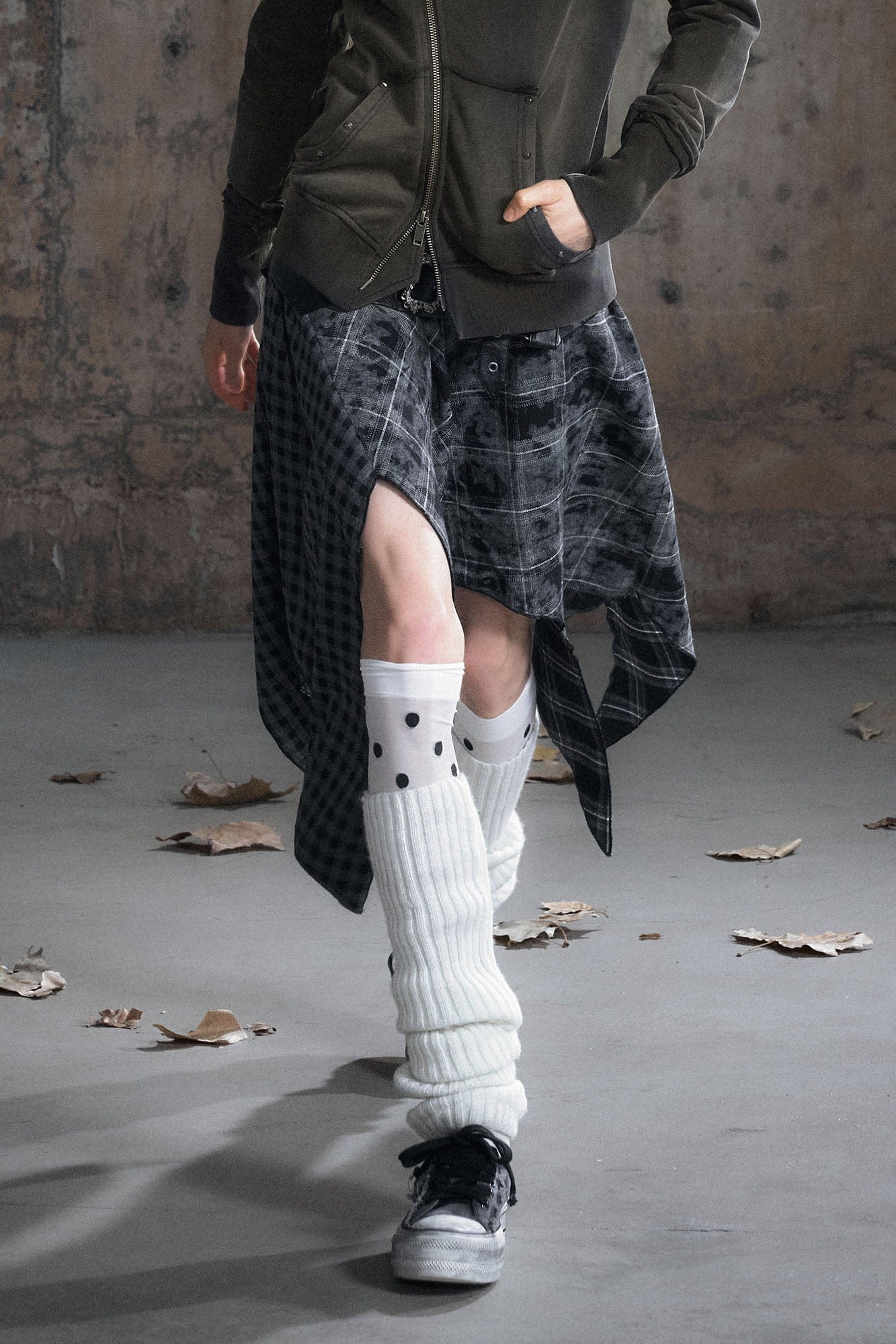 CESTNOUS Asymmetrical Belted Faux Leather Waist Skirt