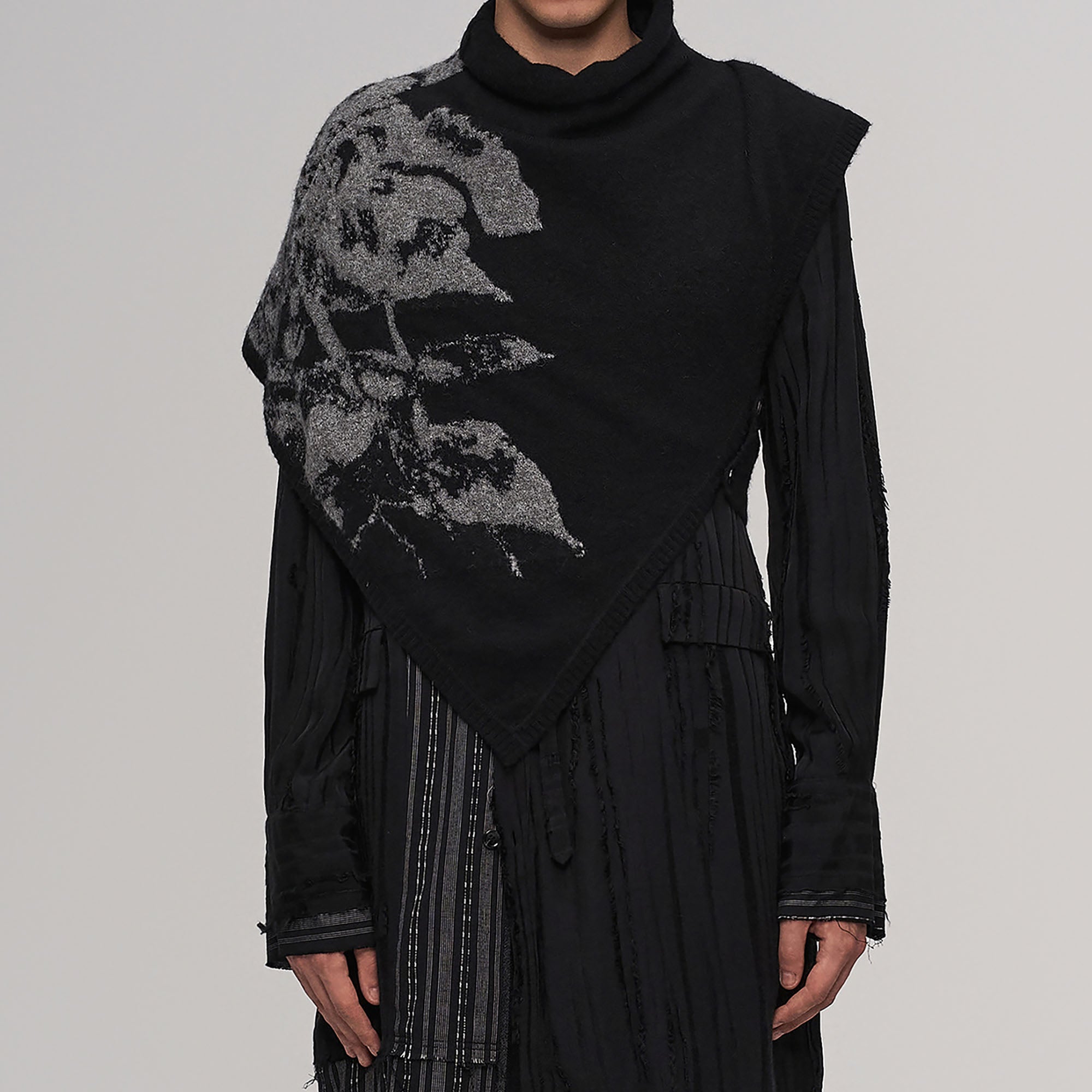 ILNya Nieternite Nifutur Floral Jacquard Wool-Blend Poncho