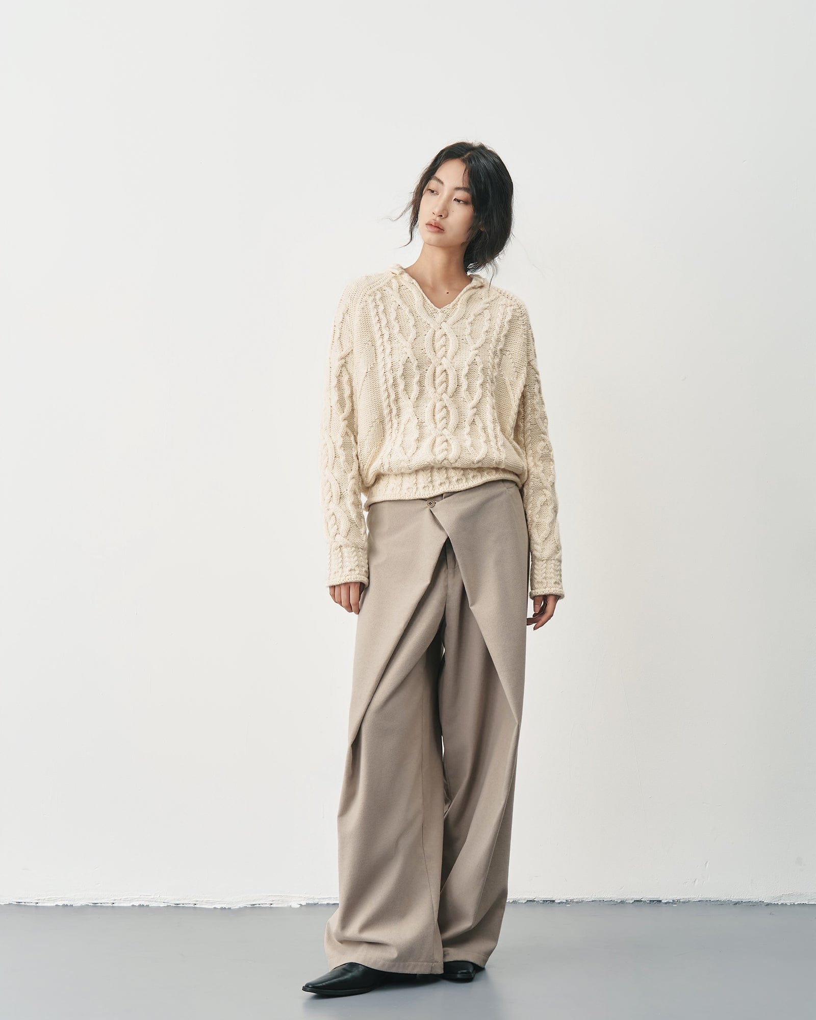 SAME FLOW Overlap Front Woolen Blend Kendo Trousers