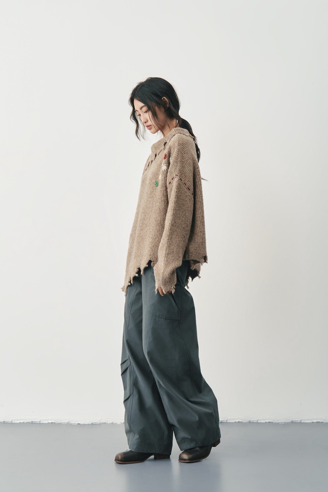 SAME FLOW Distressed Floral Embroidered Sweater