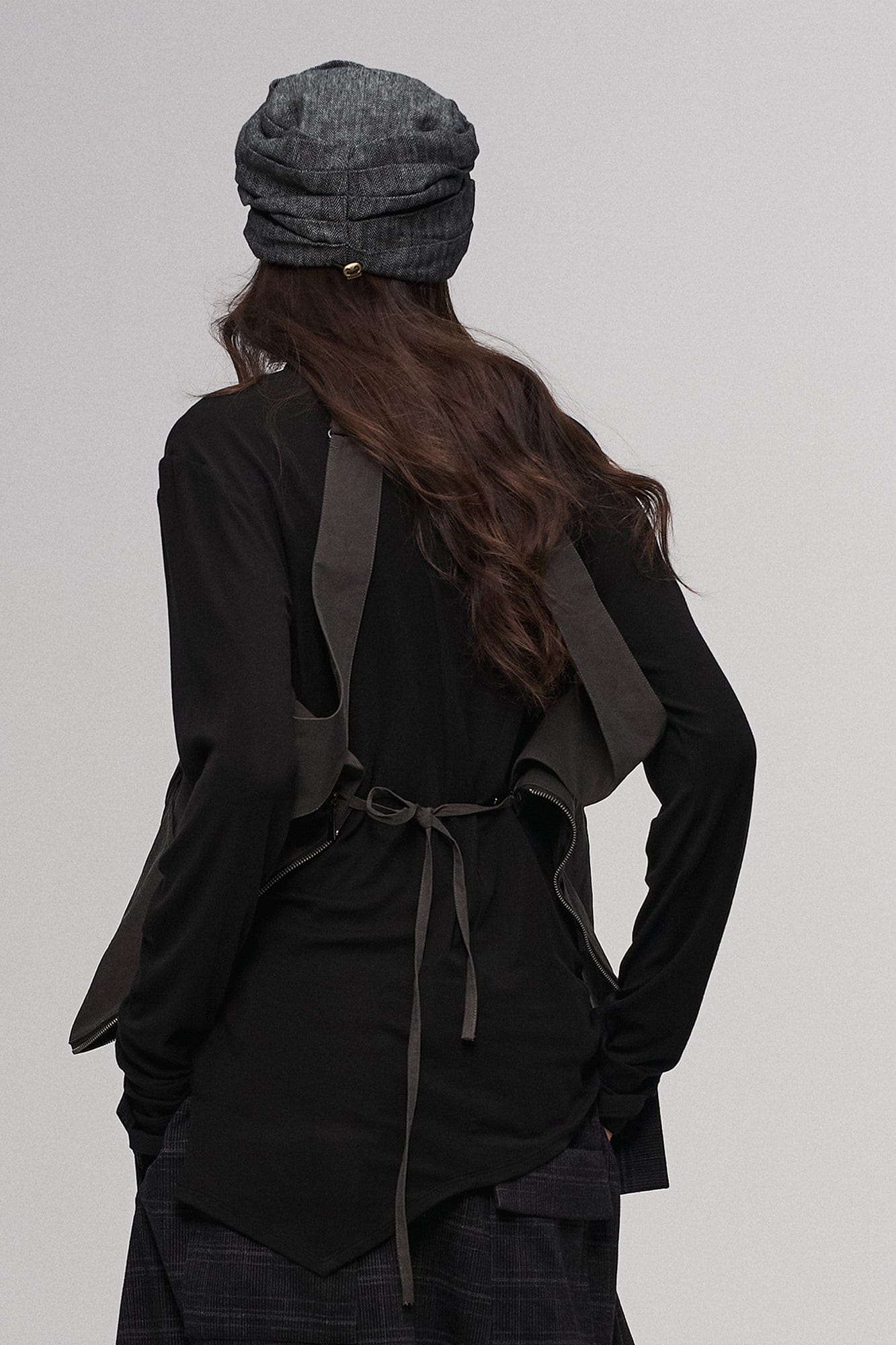 ILNya Nieternite Nifutur Layered Slouchy Newsboy Hat