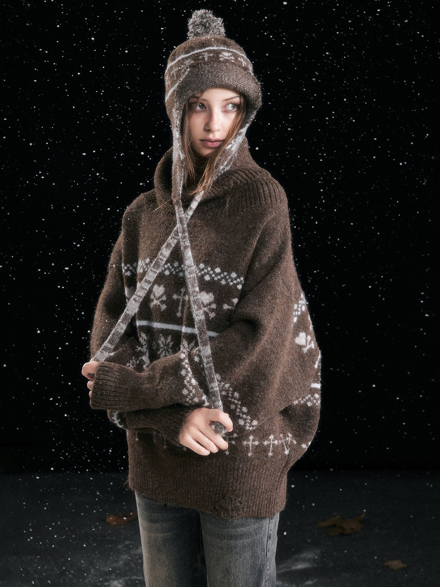 CESTNOUS Snowflake Jacquard Knit Chullo