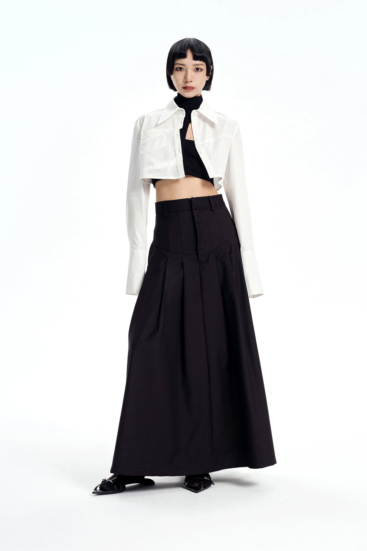 TINY IN STUDIO Asymmetrical Oversized-Sleeve Cropped Shirt
