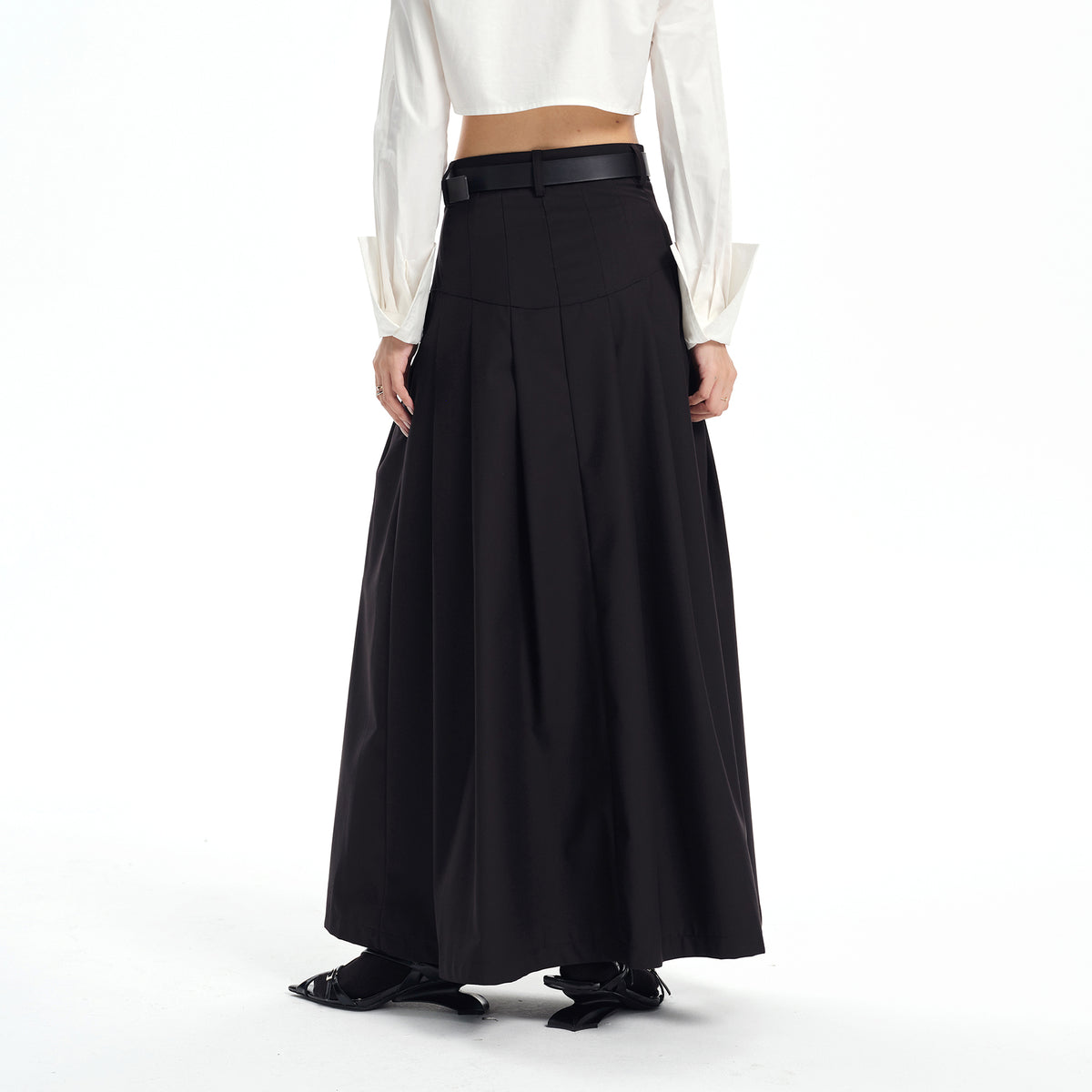TINY IN STUDIO Oversized Belted Pleated Maxi Skirt