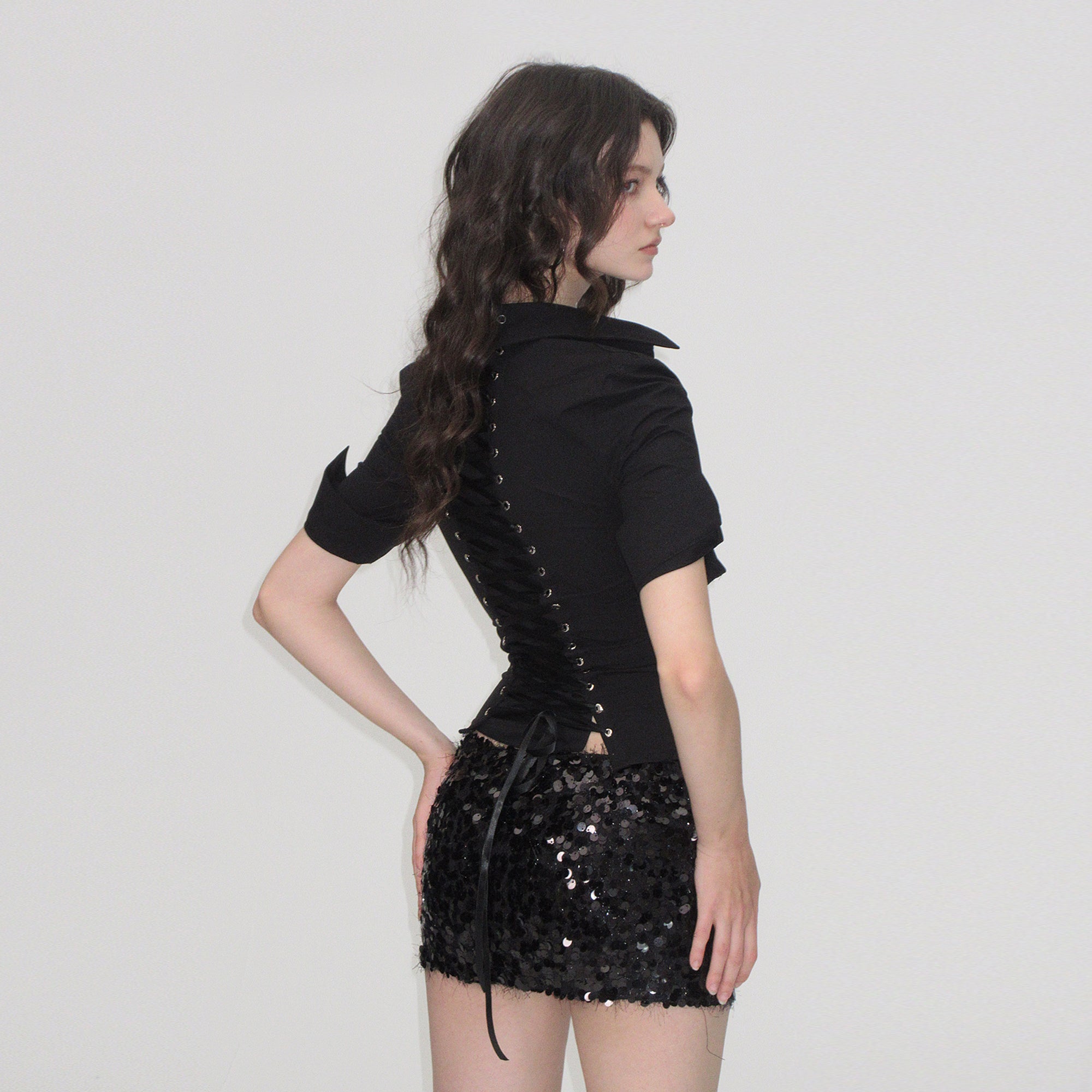 AE30 SAINT Lace-Up Back Corset Half Shirt