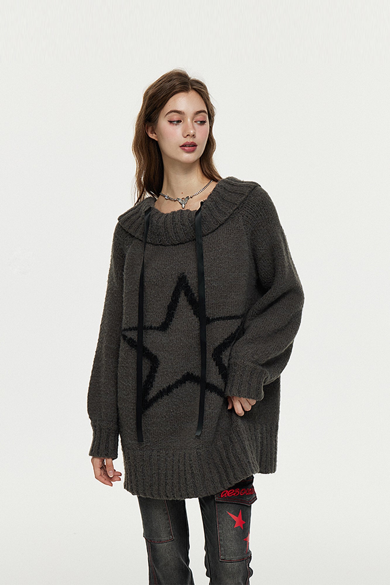 AE30 SAINT Star Jacquard Off-Shoulder Oversized Sweater