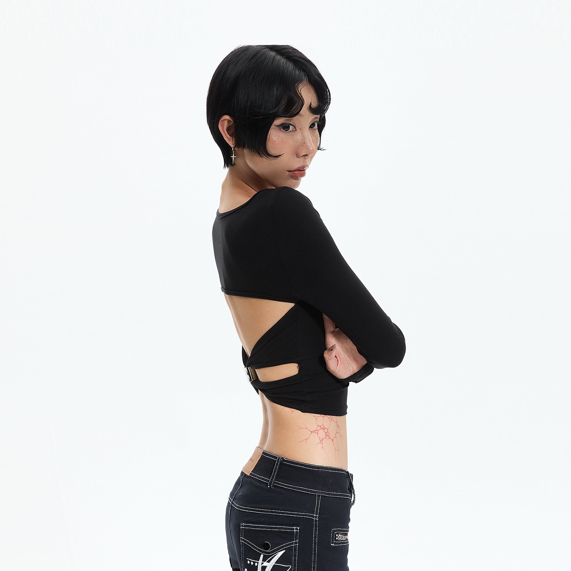 AE30 SAINT Open-Back Buckled Square-Neck Long Sleeve Top