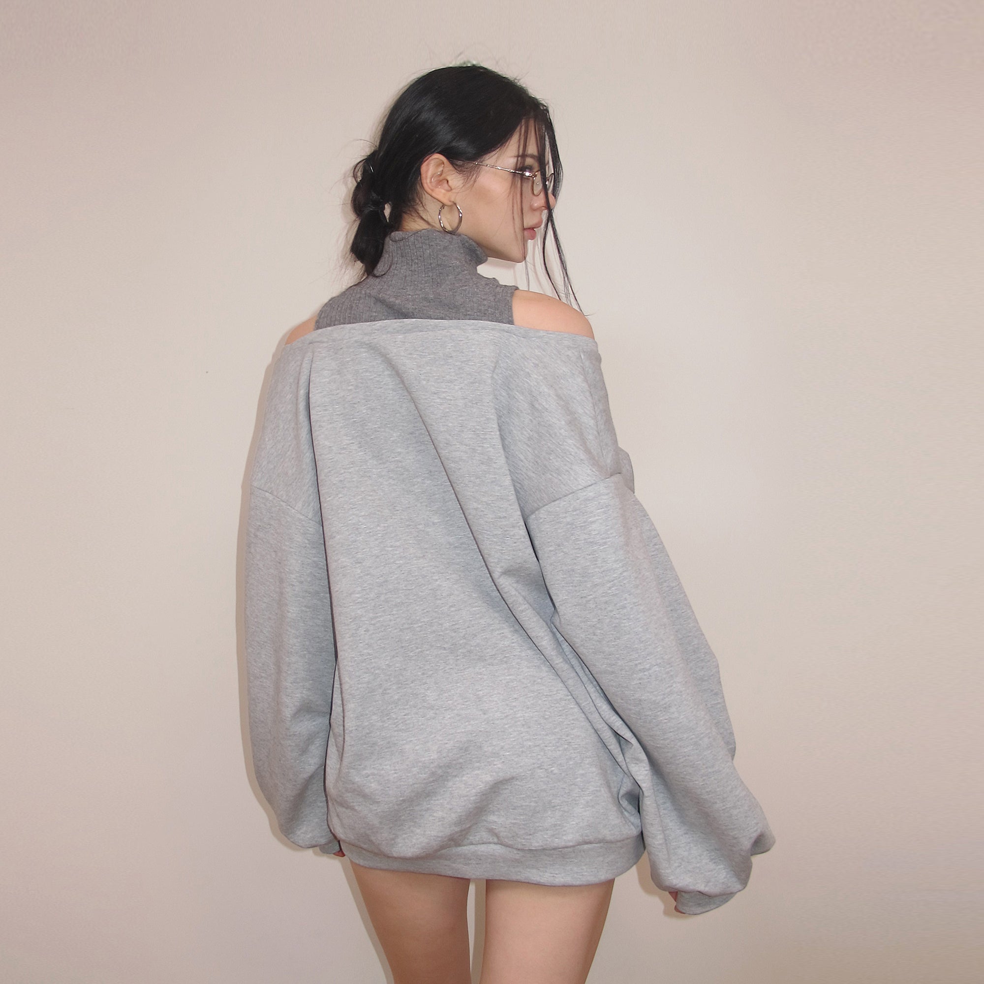 AE30 SAINT Cold Shoulder Oversized Sweatshirt