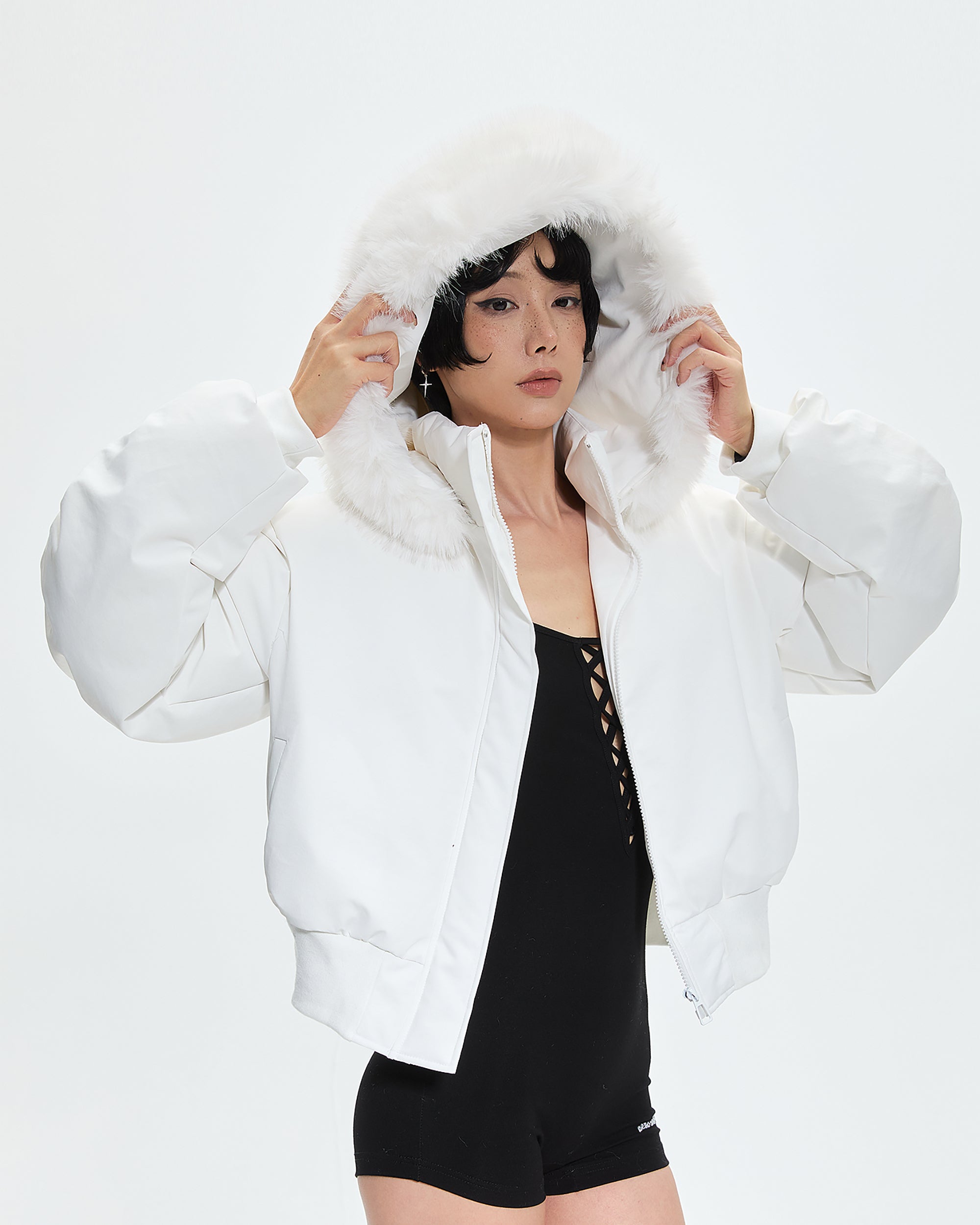 AE30 SAINT Detachable Trim Embroidery Ruched-Sleeve Down Jacket