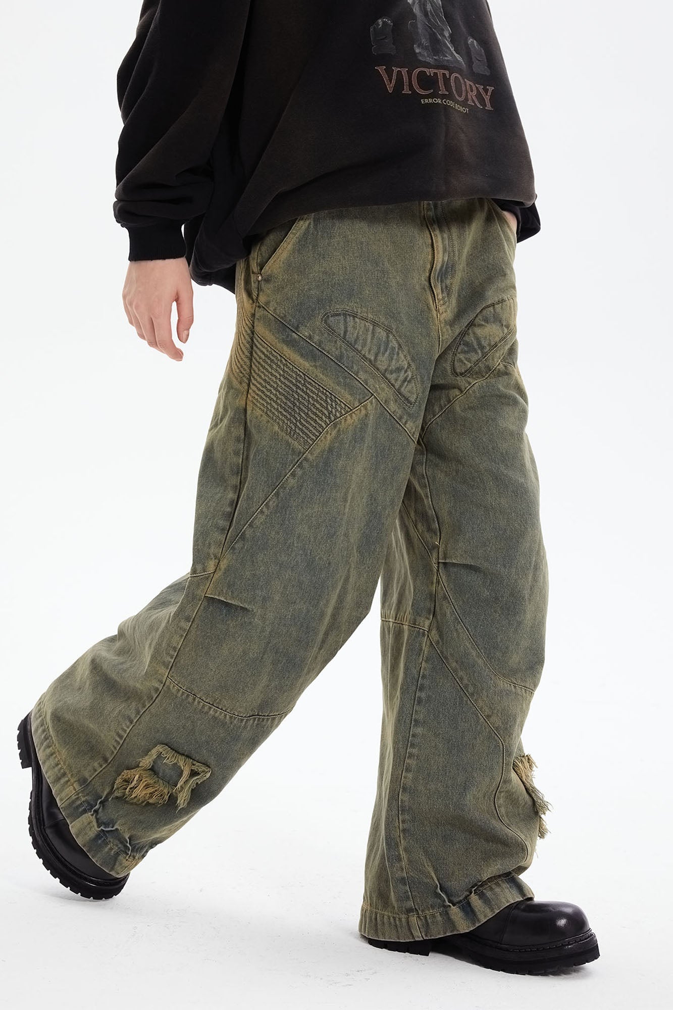 ERROR CODE ROBOT Heavy Wash Paneled Straight-Leg Jeans