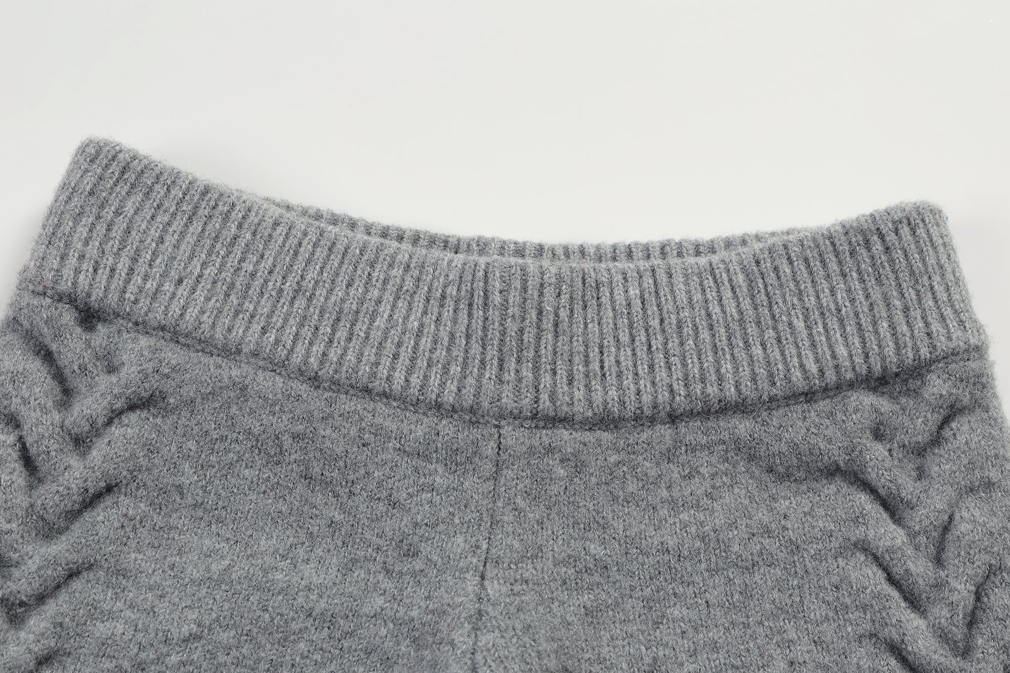 NEVER OFFEND L ANGEL Oversized Draped-Scarf Cable-Knit Sweater