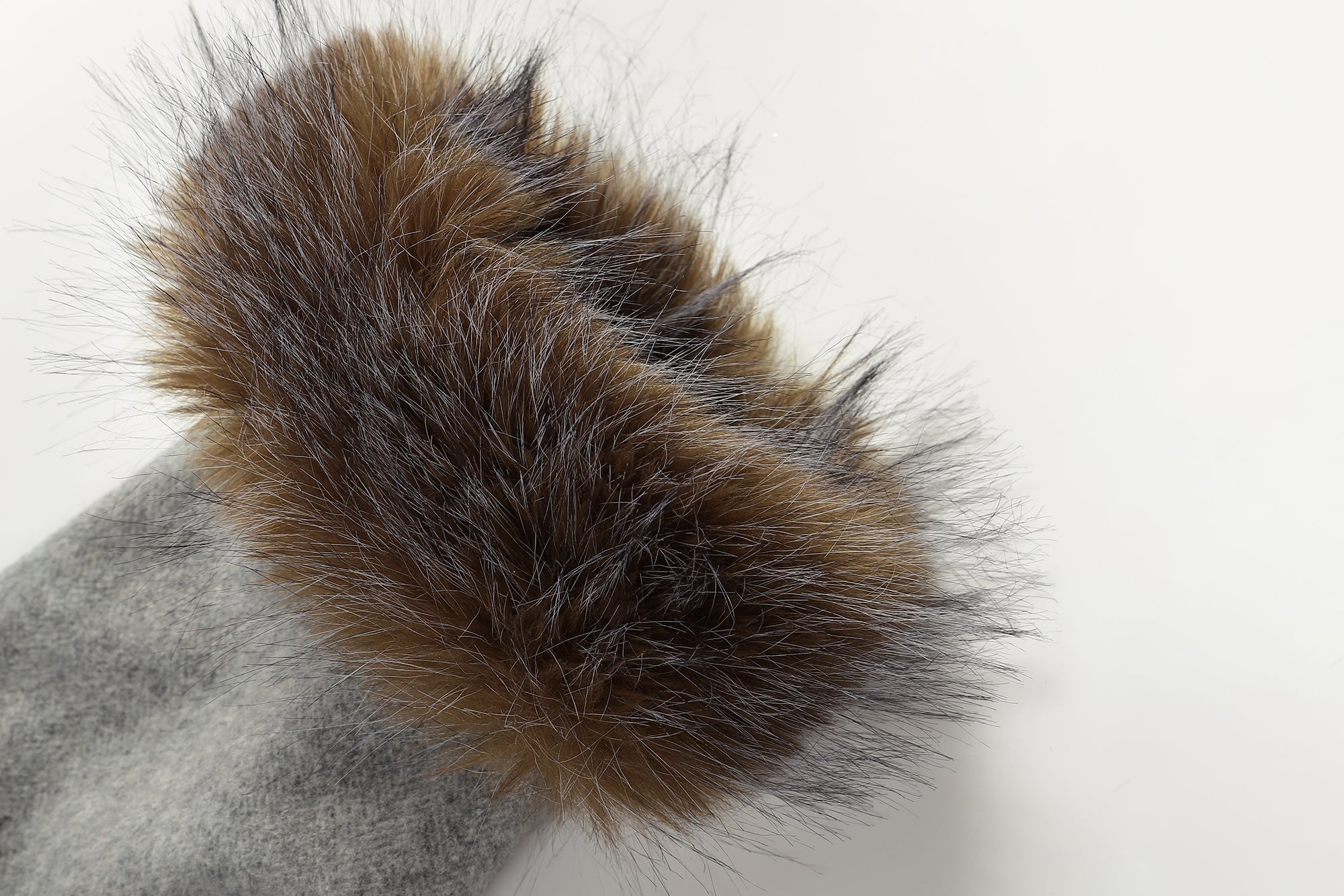 NEVER OFFEND L ANGEL Detachable Trim V-Neck Blazer