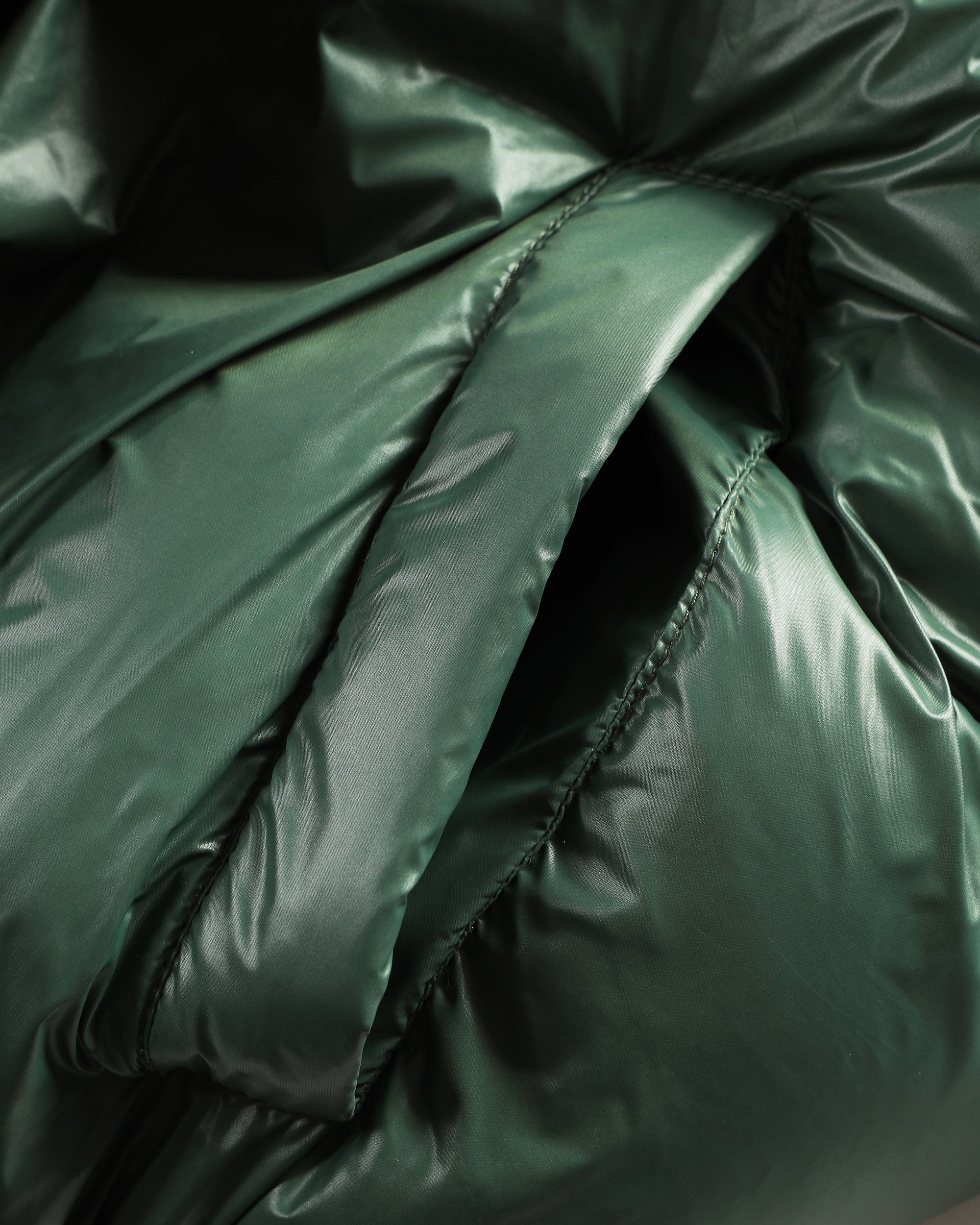 NEVER OFFEND L ANGEL Faux Fur Collar Cropped Puffer Jacket