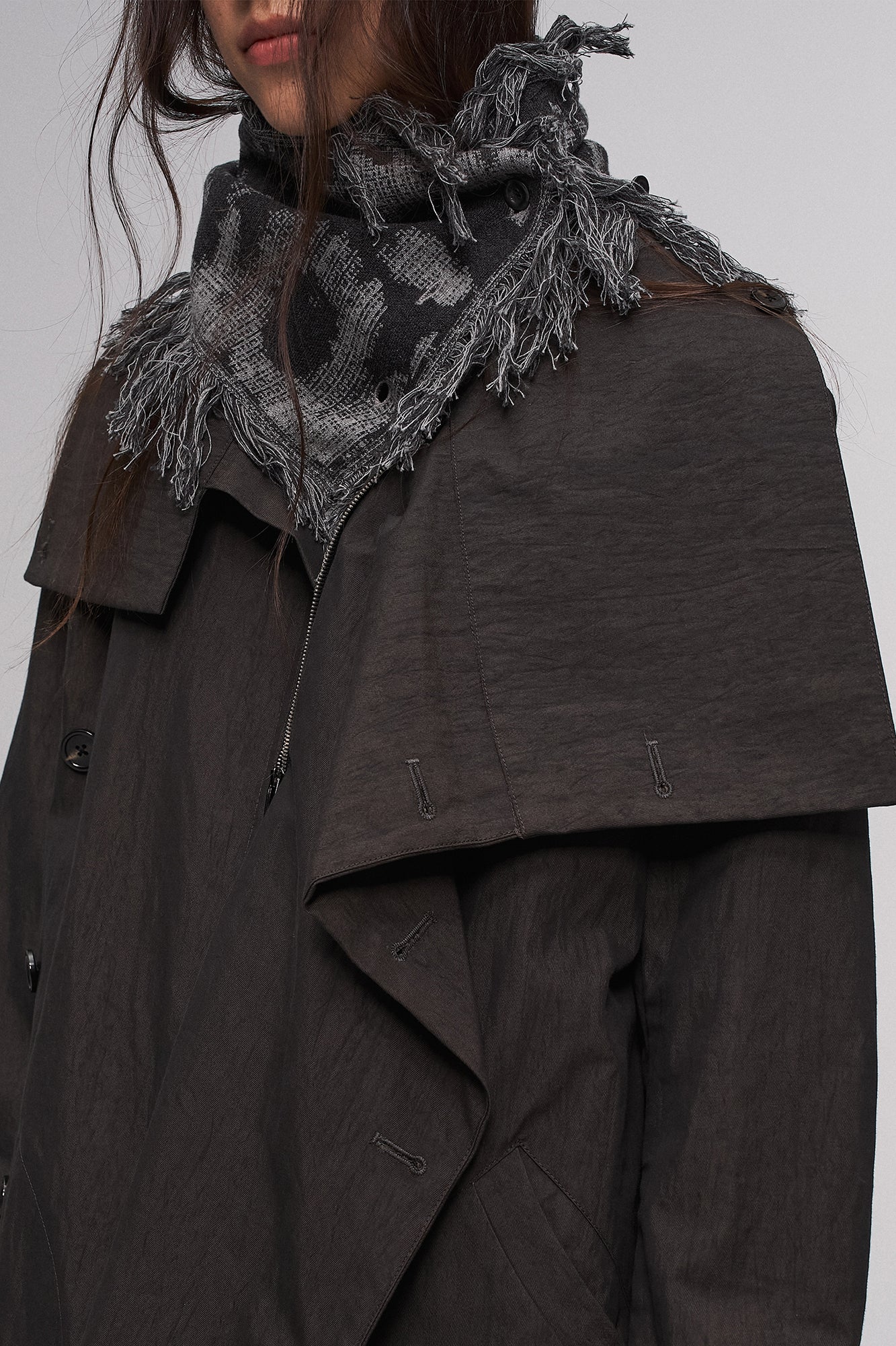 ILNya Nieternite Nifutur Fringe Cotton Scarf-Shawl