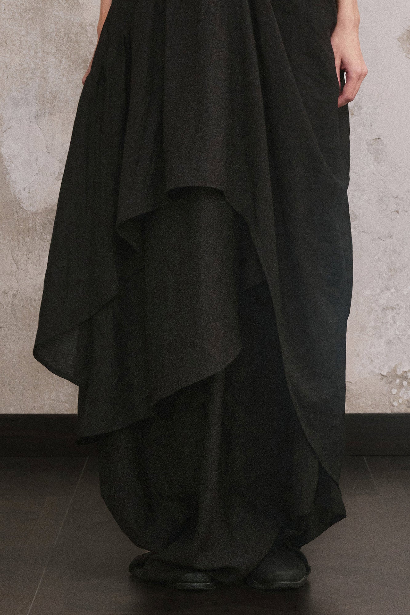 ILNya Nieternite Nifutur Asymmetrical Layered Ruched Maxi Dress