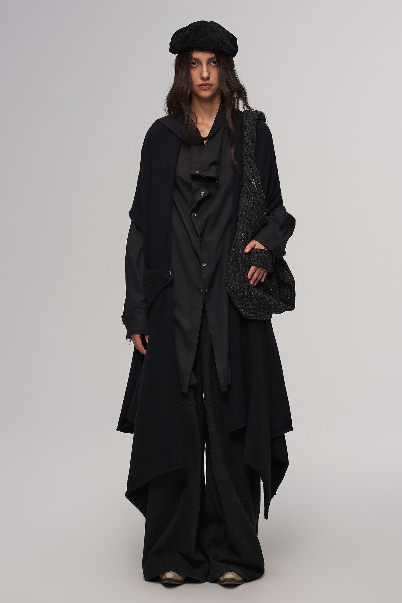 ILNya Nieternite Nifutur Asym Draped Raw-Edged Shirt