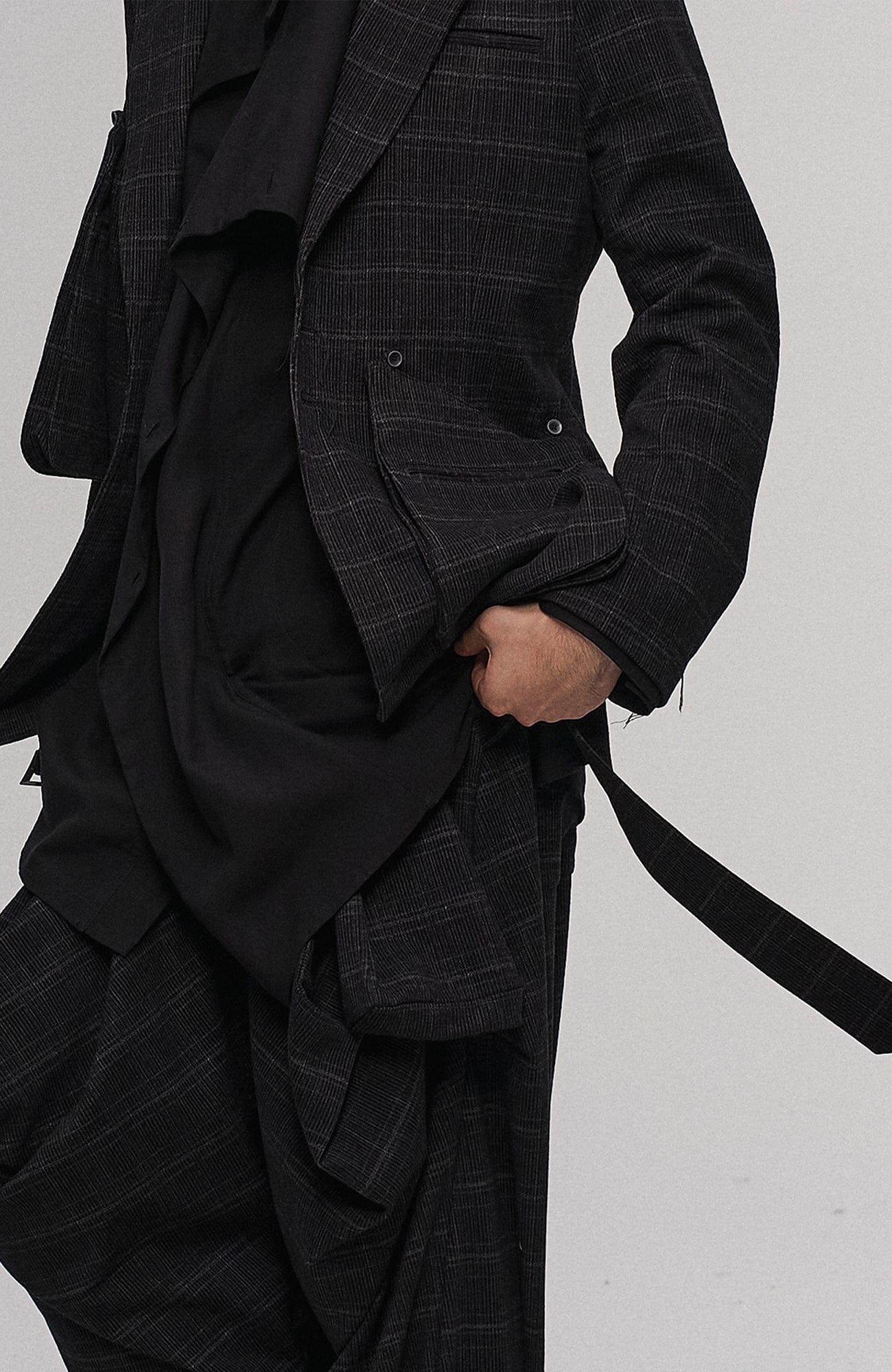 ILNya Nieternite Nifutur Deconstructed Plaid Drop-Crotch Pants