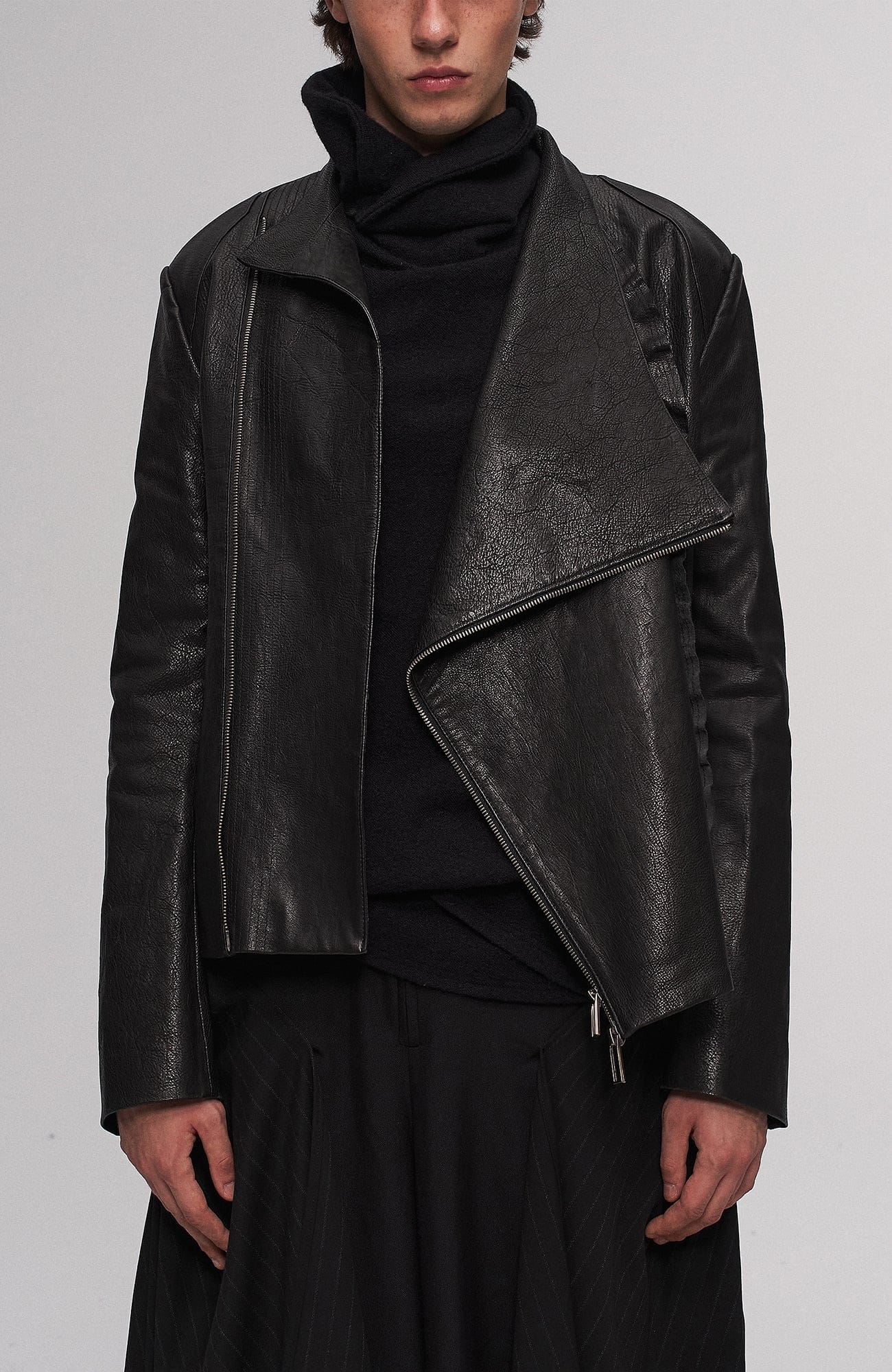 ILNya Nieternite Nifutur Asymmetric Ruffled Leather Biker Jacket