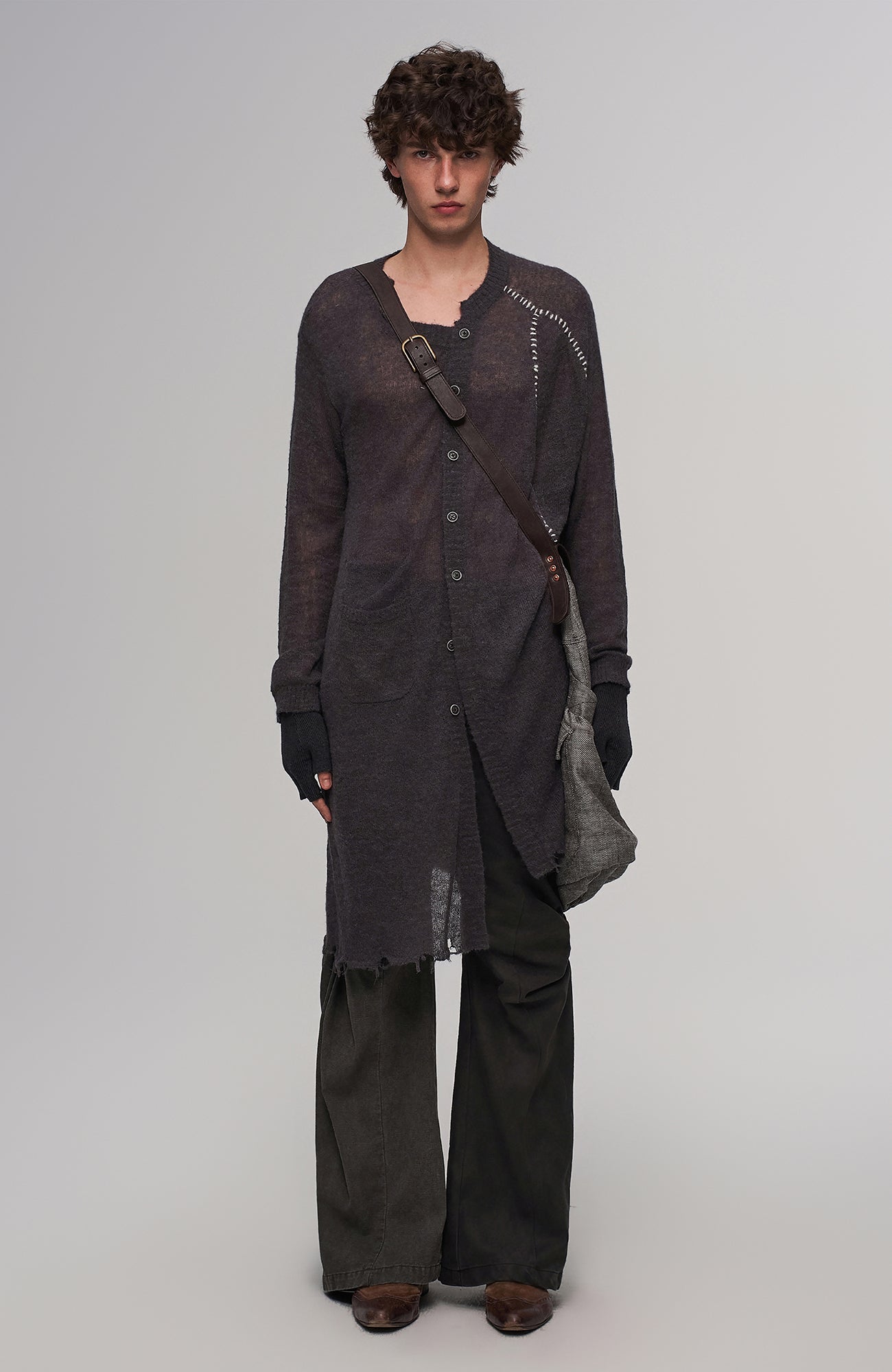 ILNya Nieternite Nifutur Contrast-Spliced Twist-Knee Flared Trousers