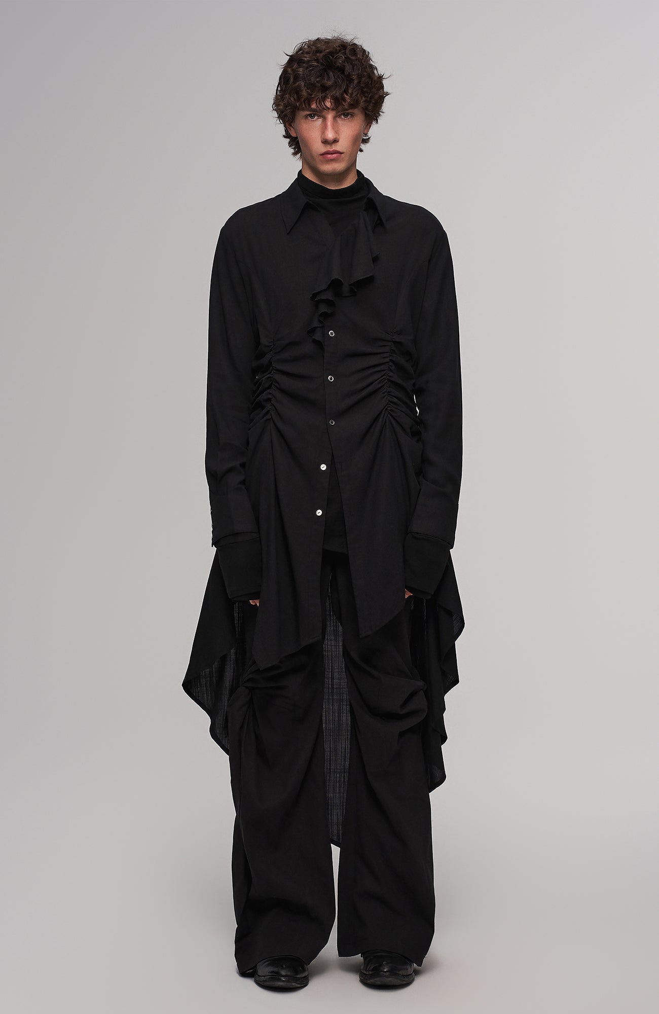 ILNya Nieternite Nifutur Twist-Knee Flared Trousers