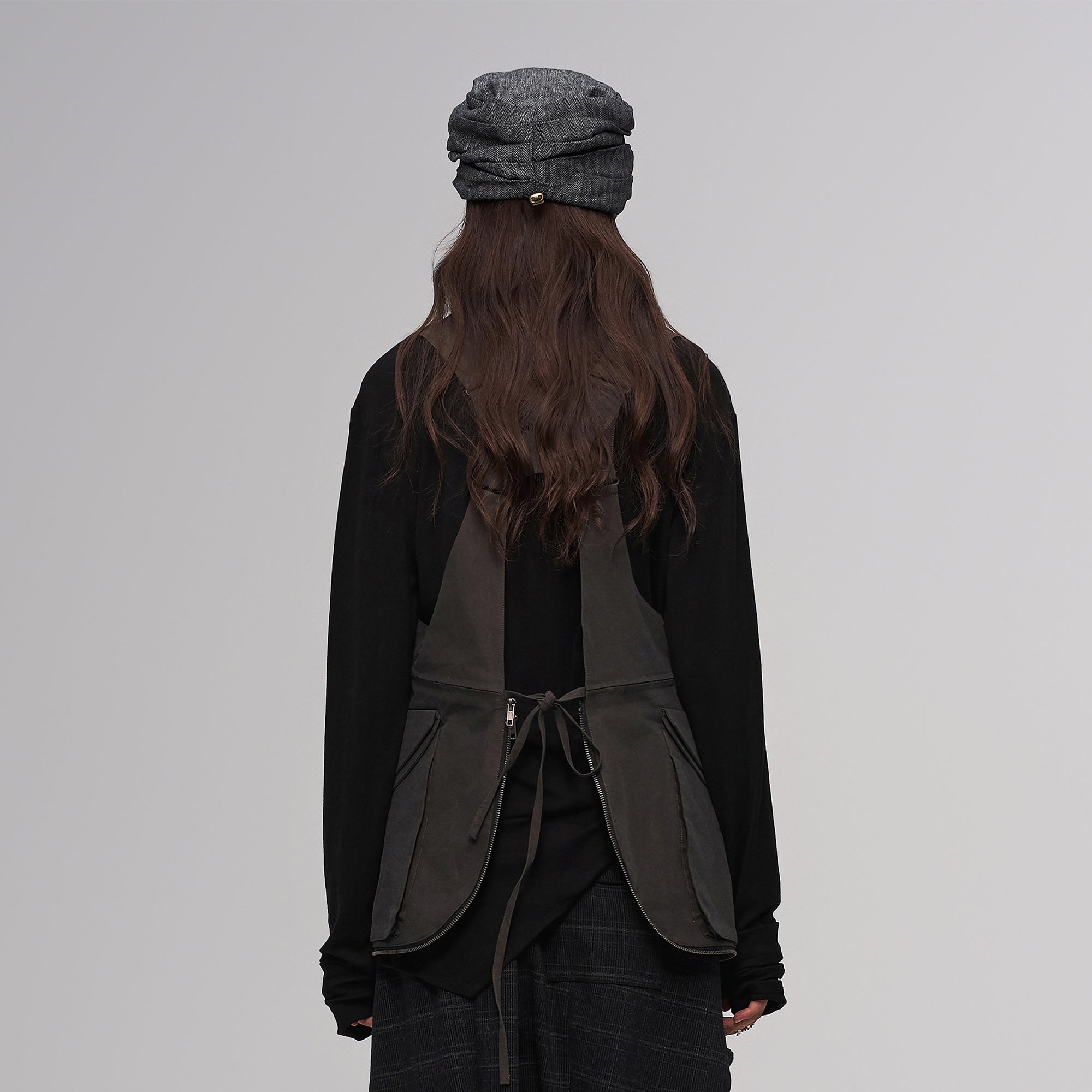 ILNya Nieternite Nifutur Multi-Use Utility Vest