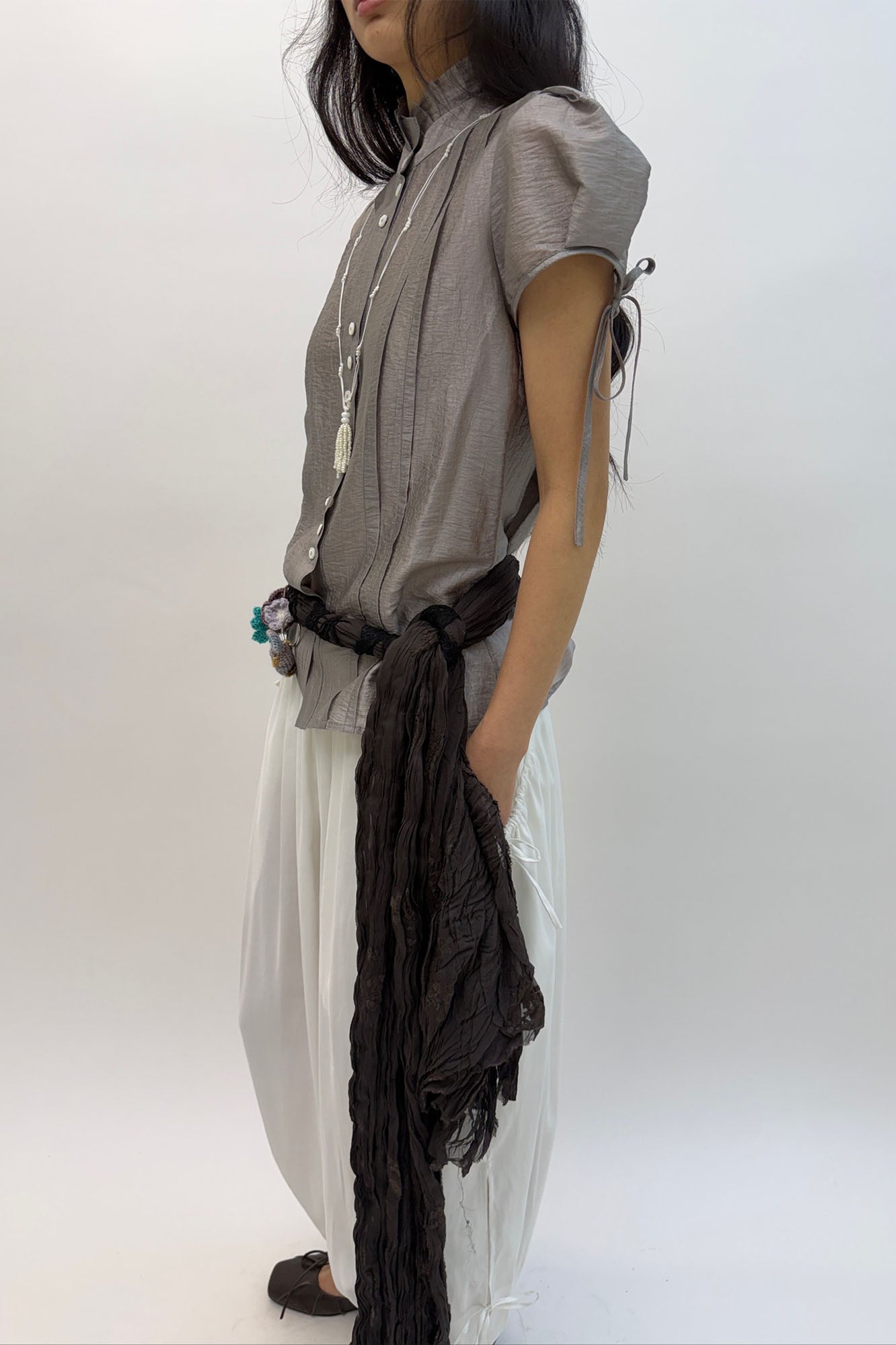 NEVERSEEZ Ruffle-Collar Paneled Puff-Sleeve Shirt