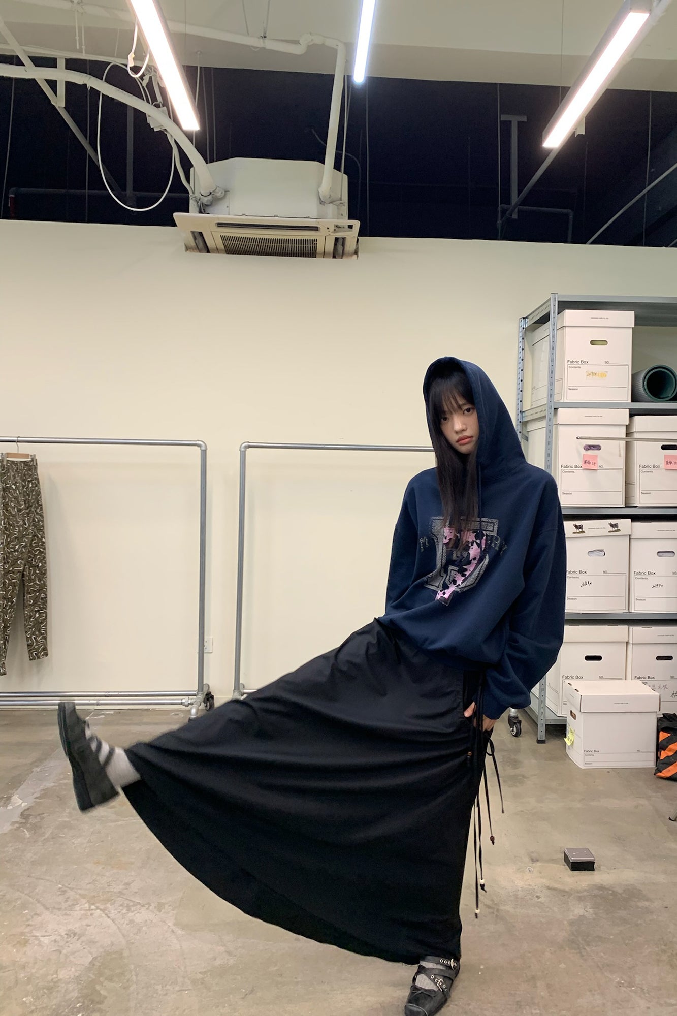 NEVERSEEZ Drawstring Ruched Utility Pocket Maxi Skirt