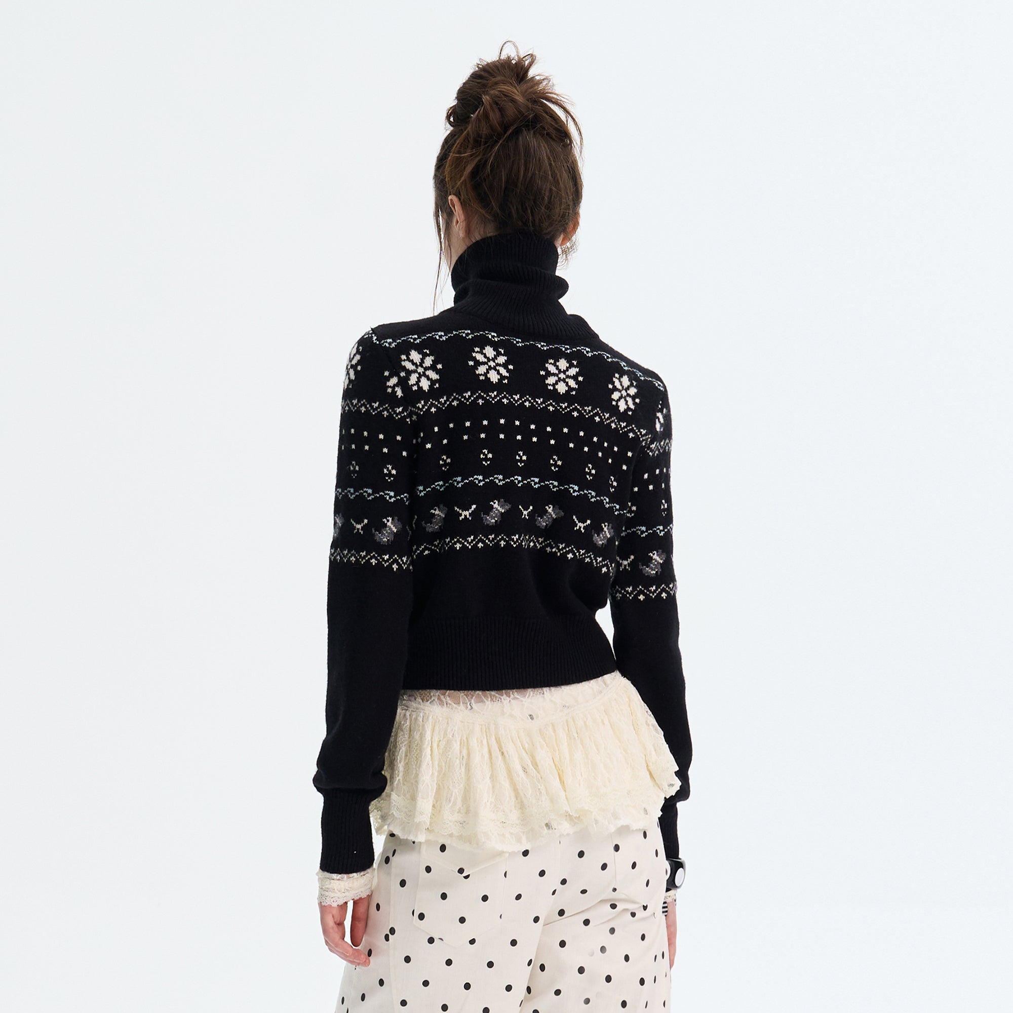 THE NEVERMORE Fair Isle Snowflake Pup Jacquard Sweater