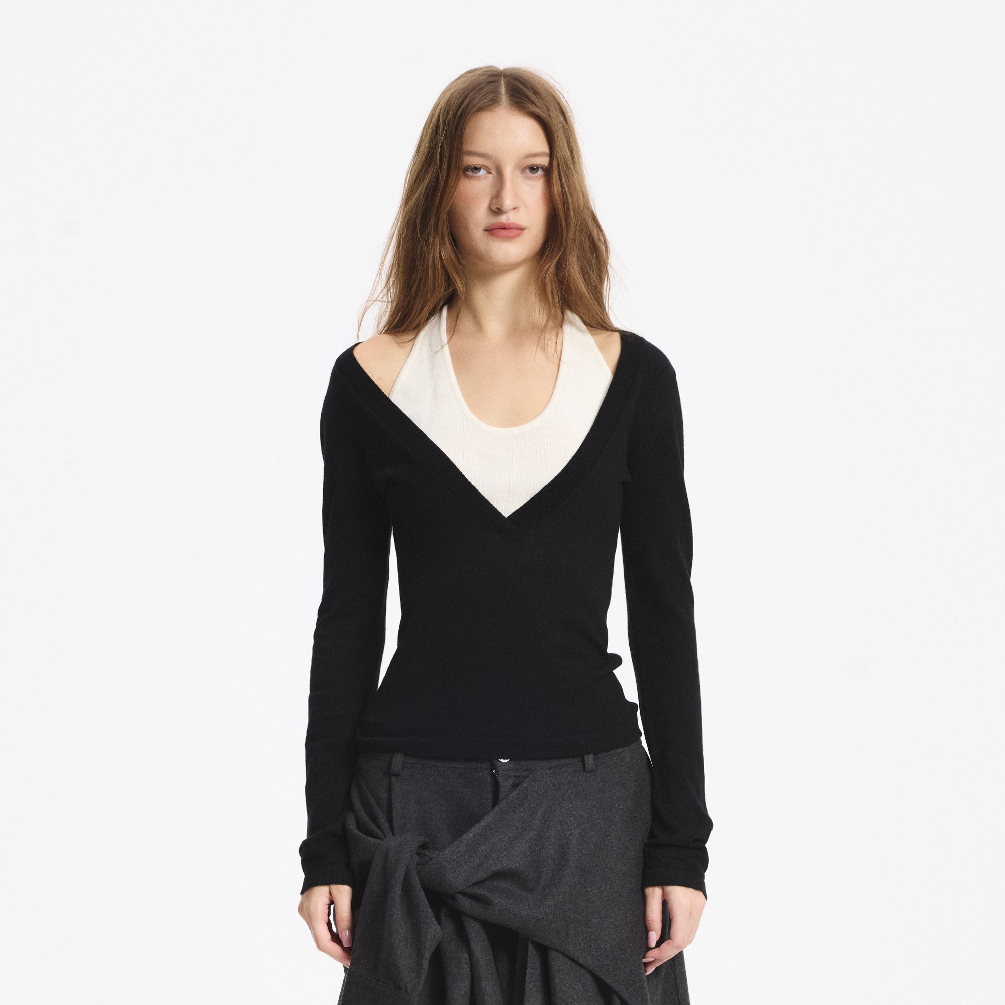 LEONSENSE Layered Cut-Out Tie-Back Top