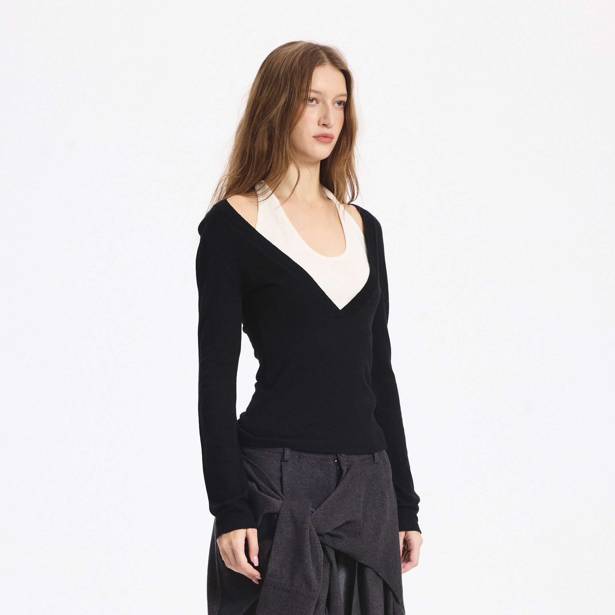 LEONSENSE Layered Cut-Out Tie-Back Top