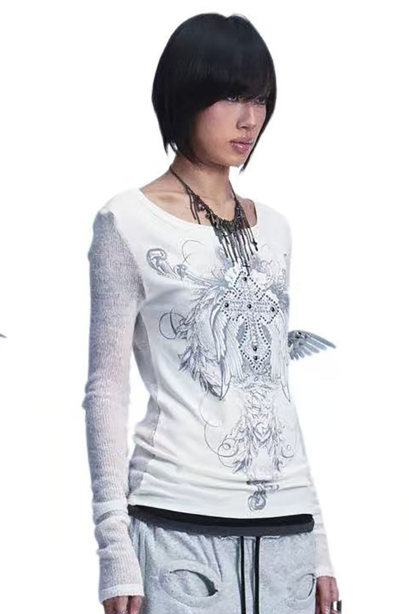 NONAME SPACE Rivet Contrast Graphic Long-Sleeve Tee