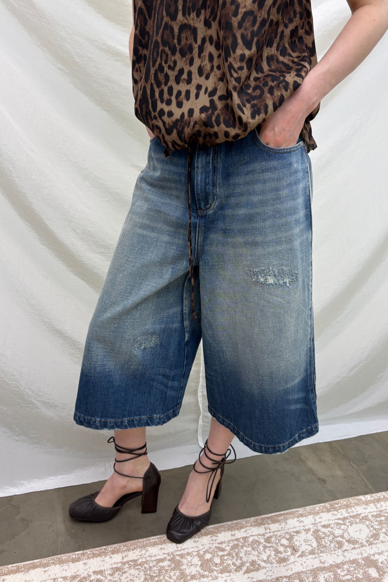 NEVERSEEZ Washed Wide-Leg Denim Shorts