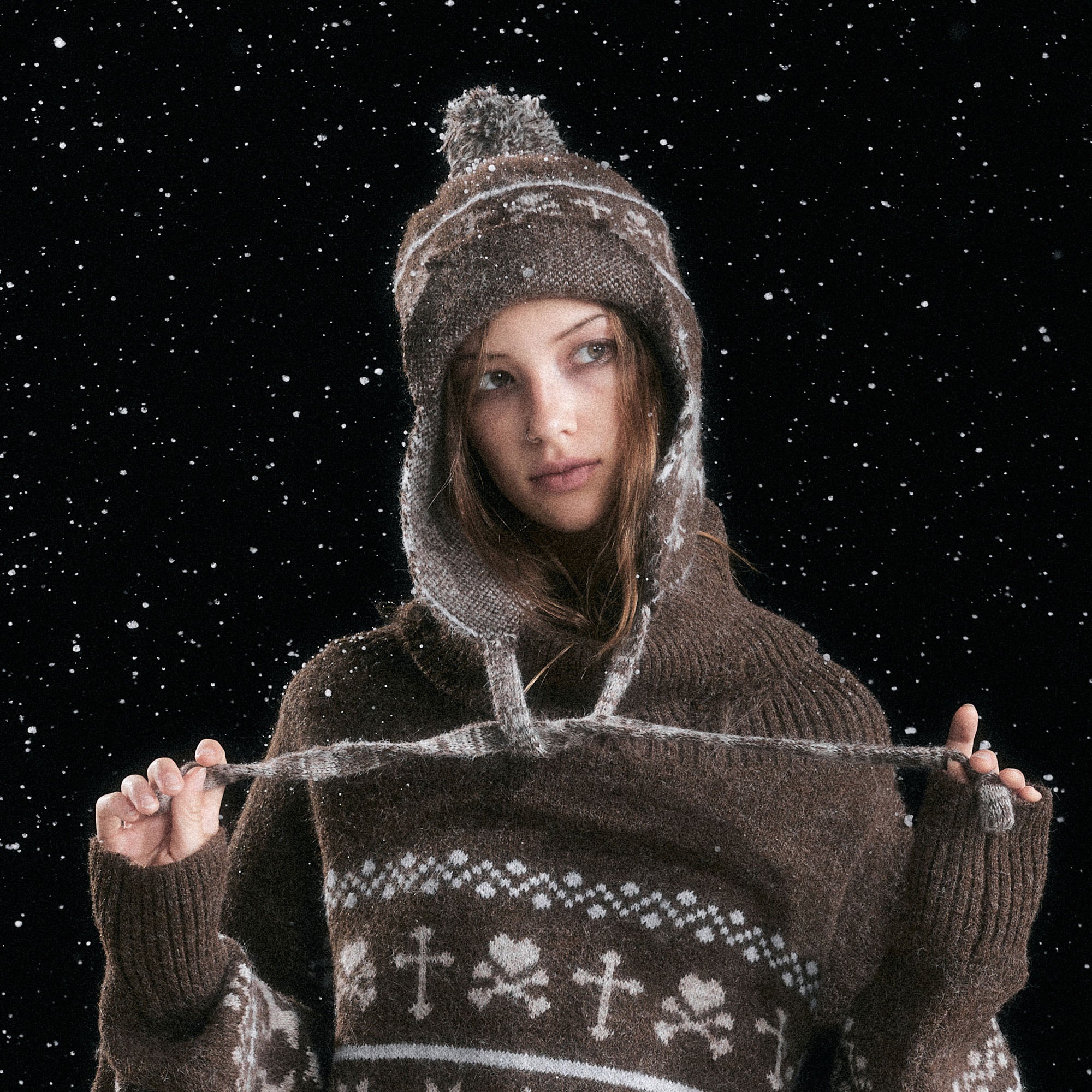CESTNOUS Snowflake Jacquard Knit Chullo