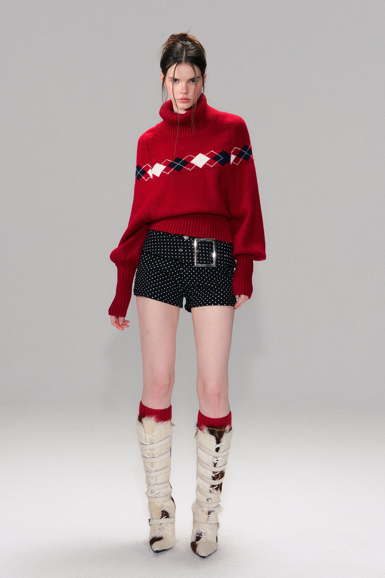 THE NEVERMORE Argyle Ribbed Balloon Sleeve Sweater