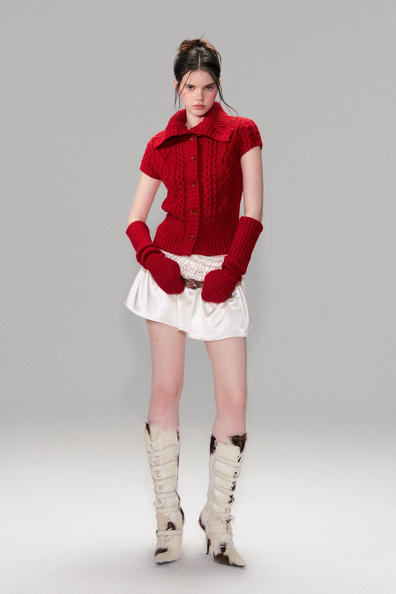 THE NEVERMORE Fold Collar Cable Knit Cardigan