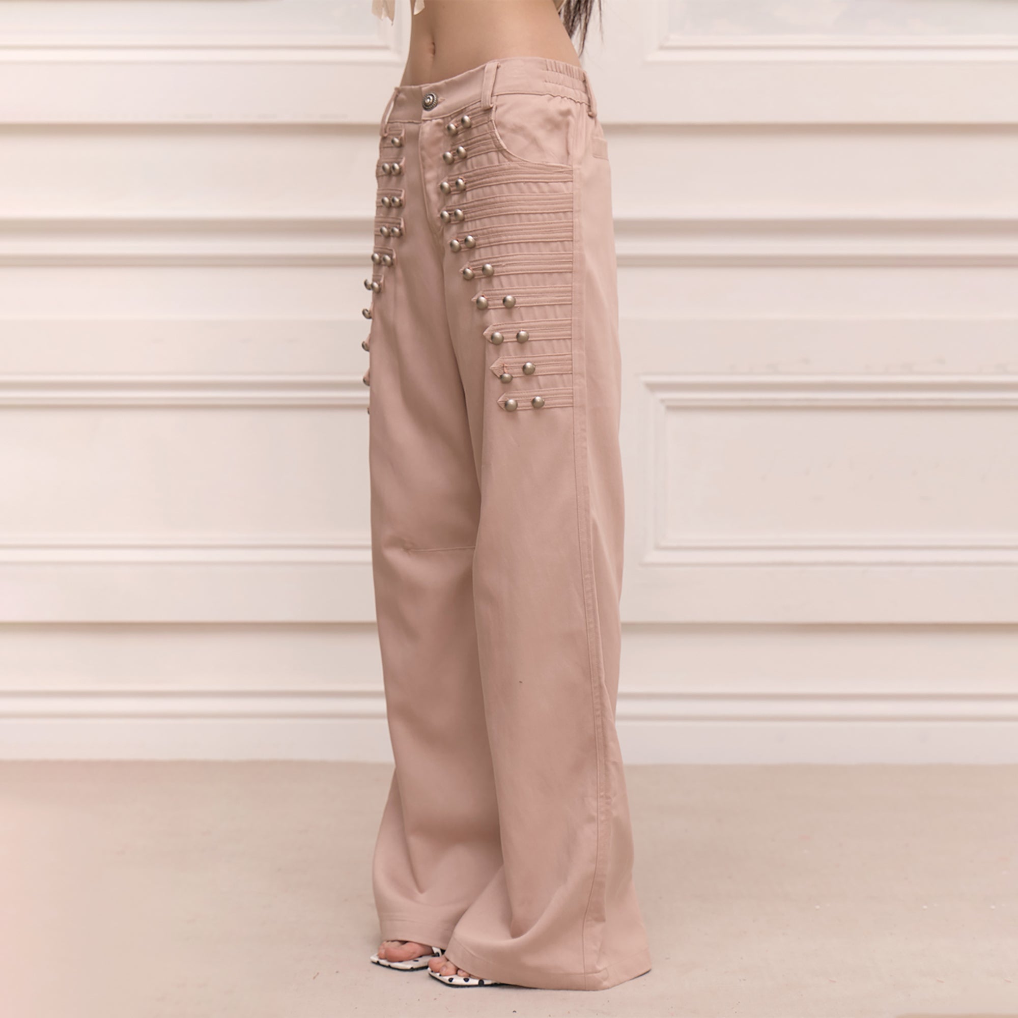 FAYCHUI Retro Metal Studded Wide-Leg Trousers