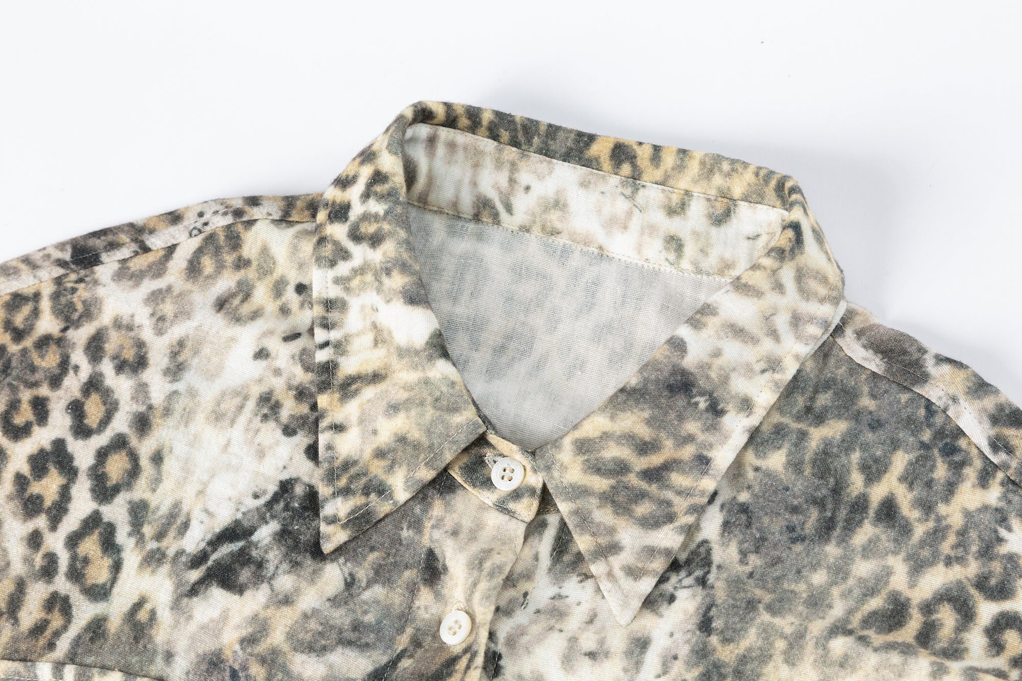 SOFITTE Distressed Leopard Raw Edge Shirt
