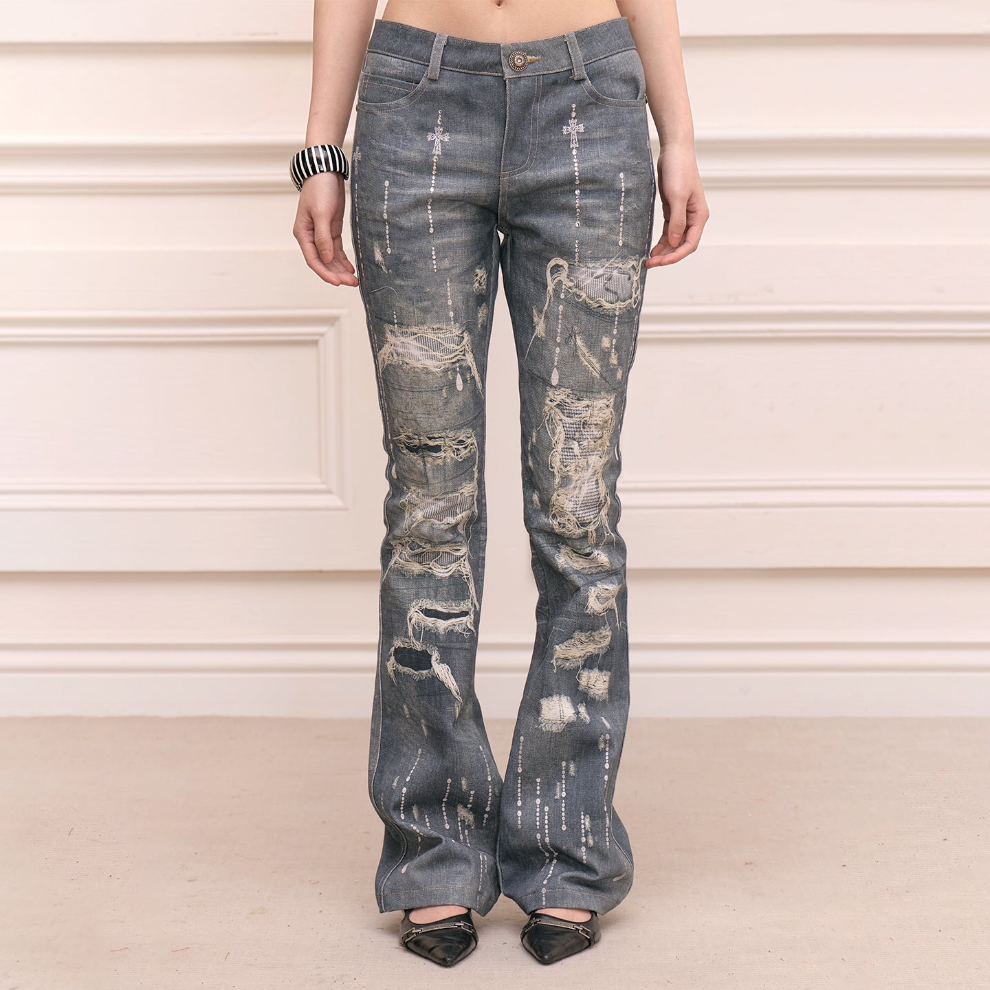 FAYCHUI Distressed Diamond Slim Flared Pants