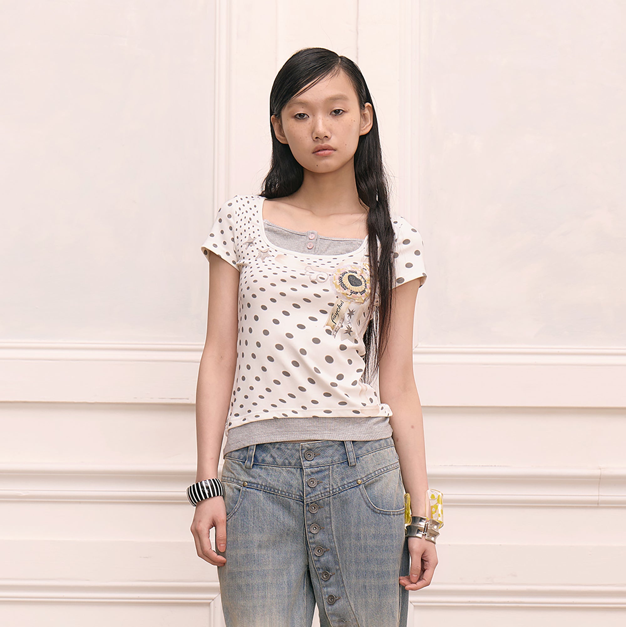 FAYCHUI Retro Polka Dot Faux-Layer Slim Tee