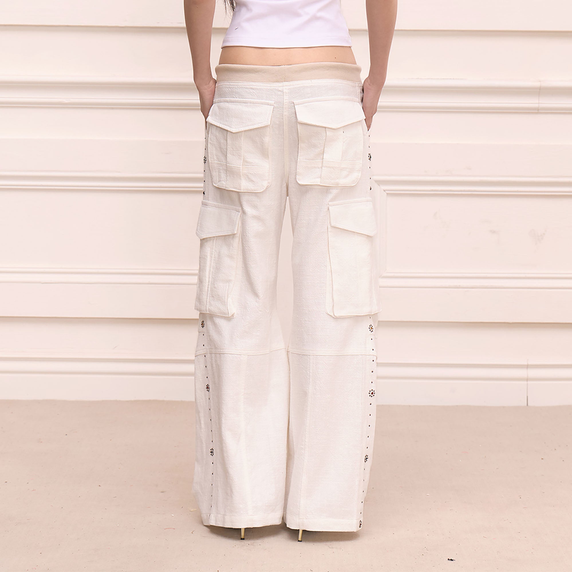 FAYCHUI Studded Linen-Blended Cargo Pants