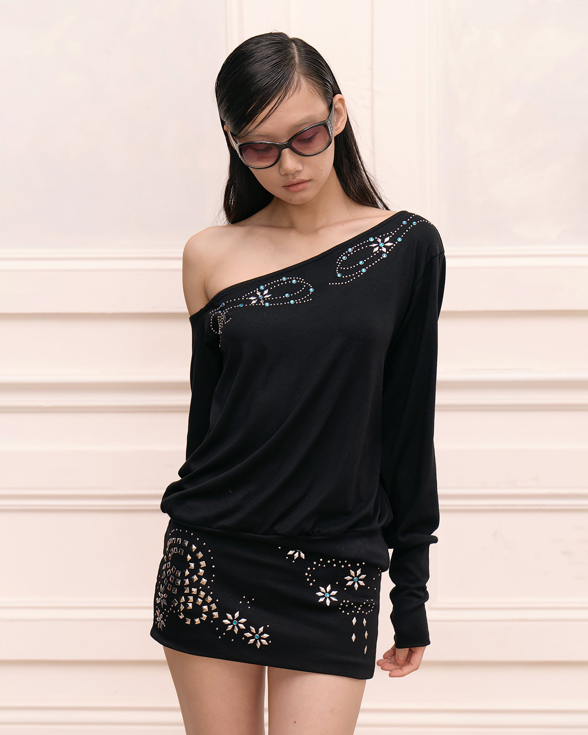 FAYCHUI Off-Shoulder Rhinestone Print Long-Sleeve Dress