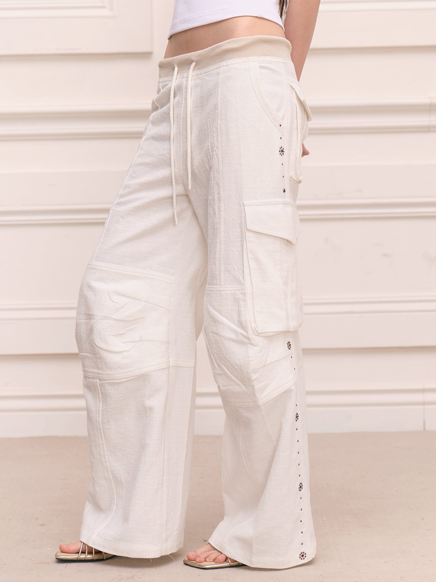 FAYCHUI Studded Linen-Blended Cargo Pants