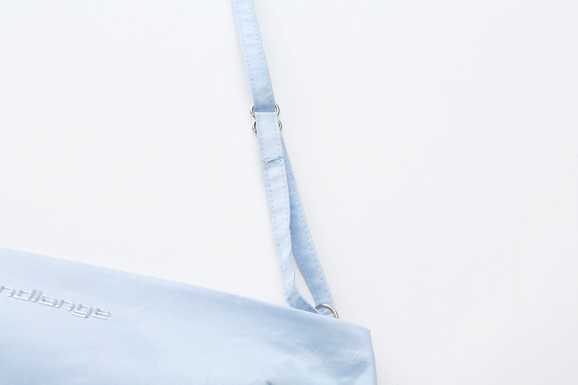 NEVER OFFEND L ANGEL Cut-Out Backless Halter Top