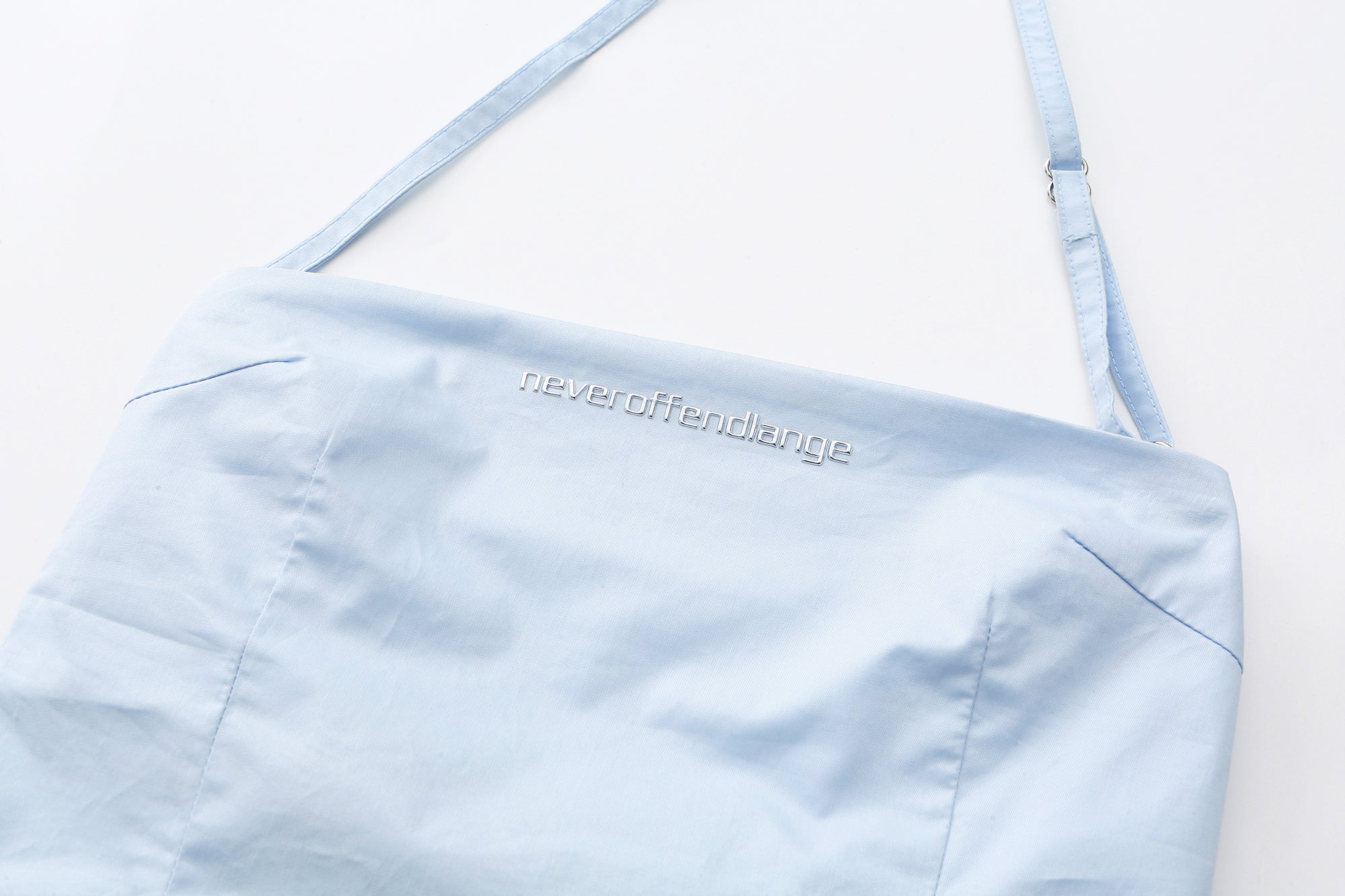 NEVER OFFEND L ANGEL Cut-Out Backless Halter Top