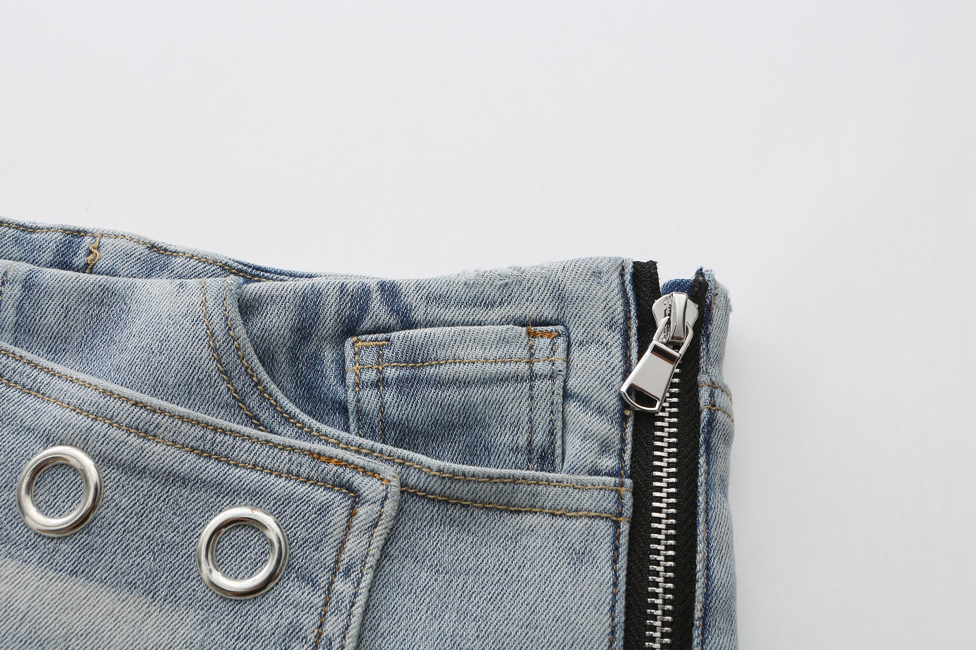 NEVER OFFEND L ANGEL Grommet-Paneled Washed Denim Hot Shorts