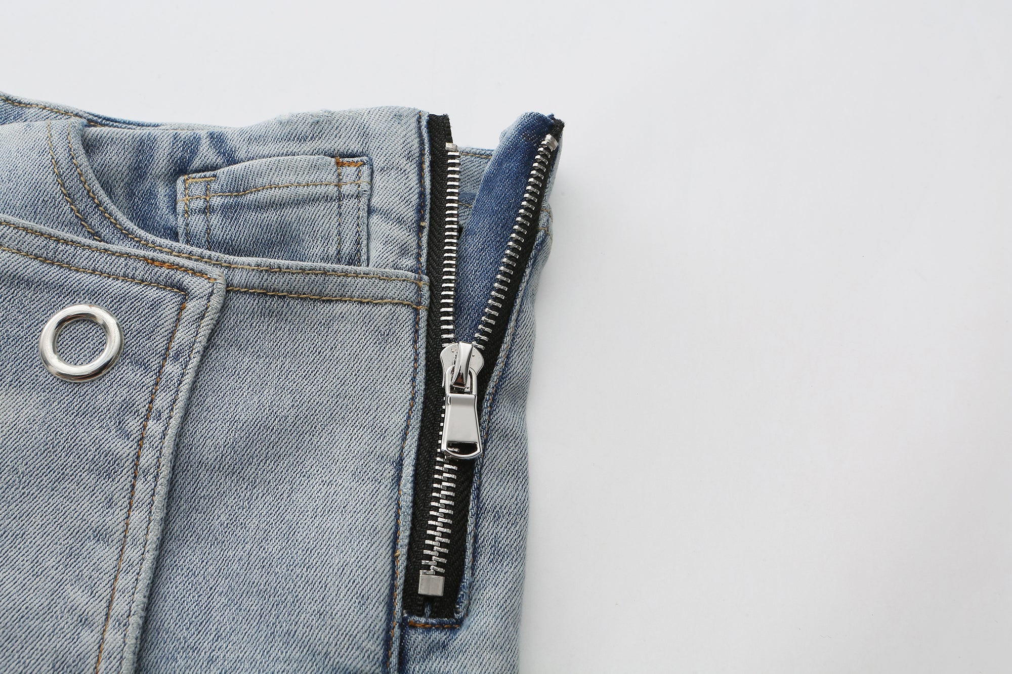 NEVER OFFEND L ANGEL Grommet-Paneled Washed Denim Hot Shorts