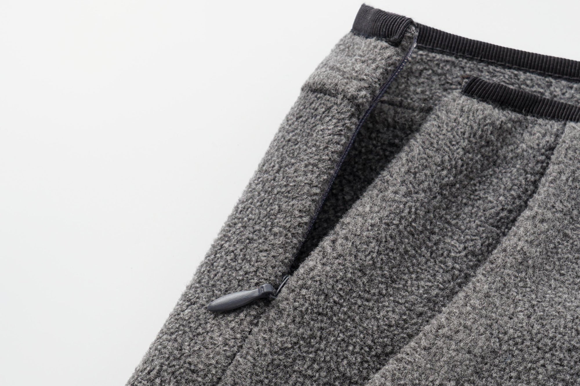 OINIMI Minimal Fleeced Barrel Pants