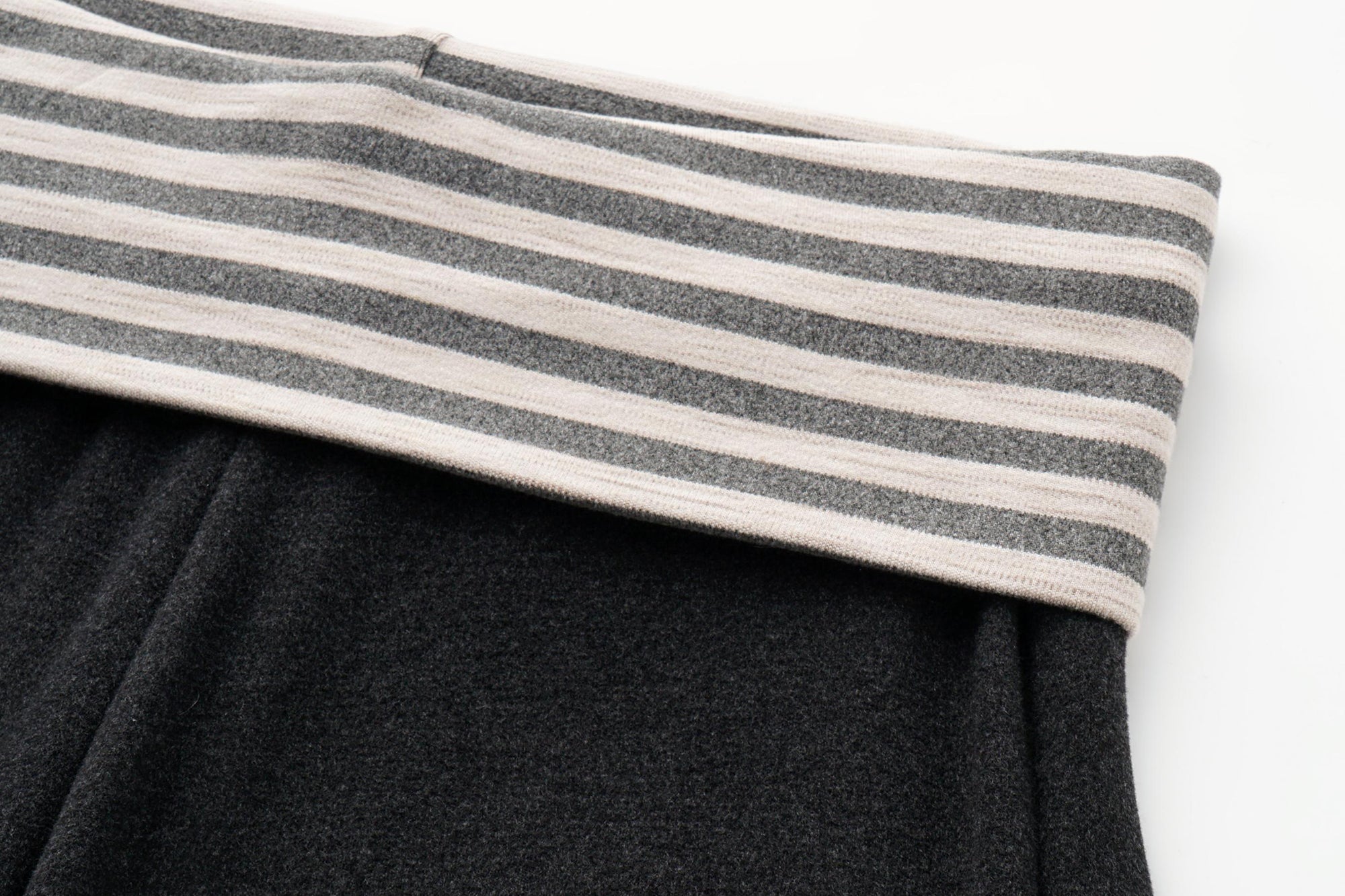 OINIMI Striped Flap Waist Flared Pants