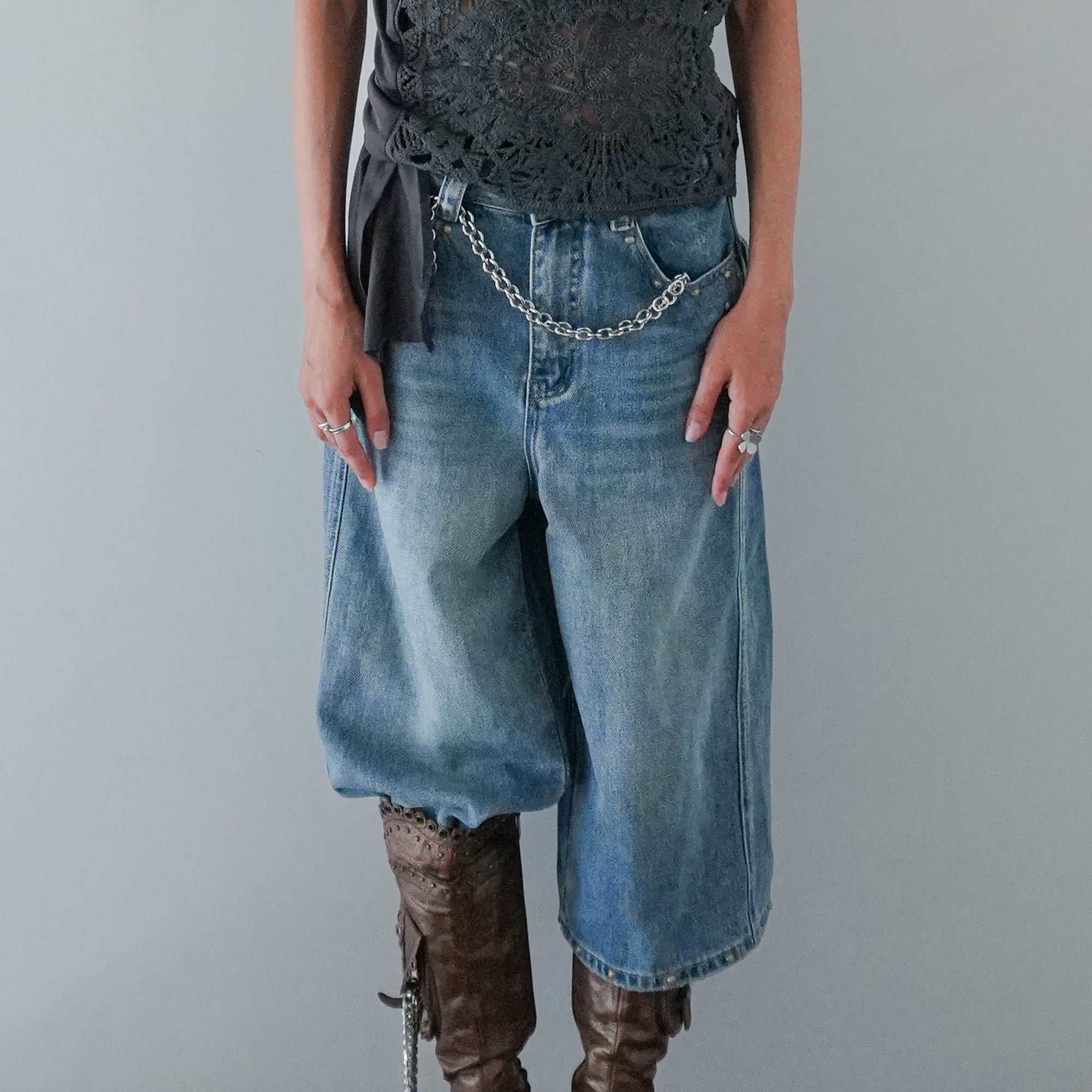 JIUWU PARK Retro Rivet Denim Shorts